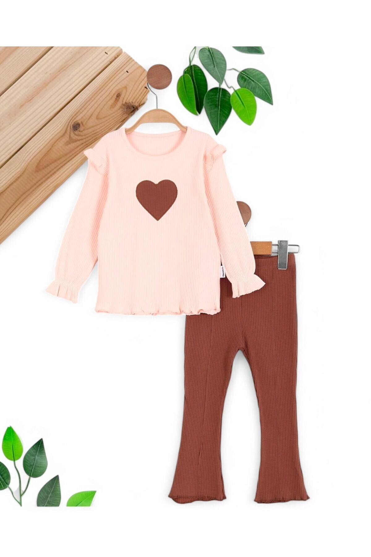 Ege Bebek Kız Bebek Kalp Nakışlı Ispanyol Paçalı Ribana-Fitilli Kumaş Mevsimlik 2li Takım fotoğrafı 4 (önizleme)