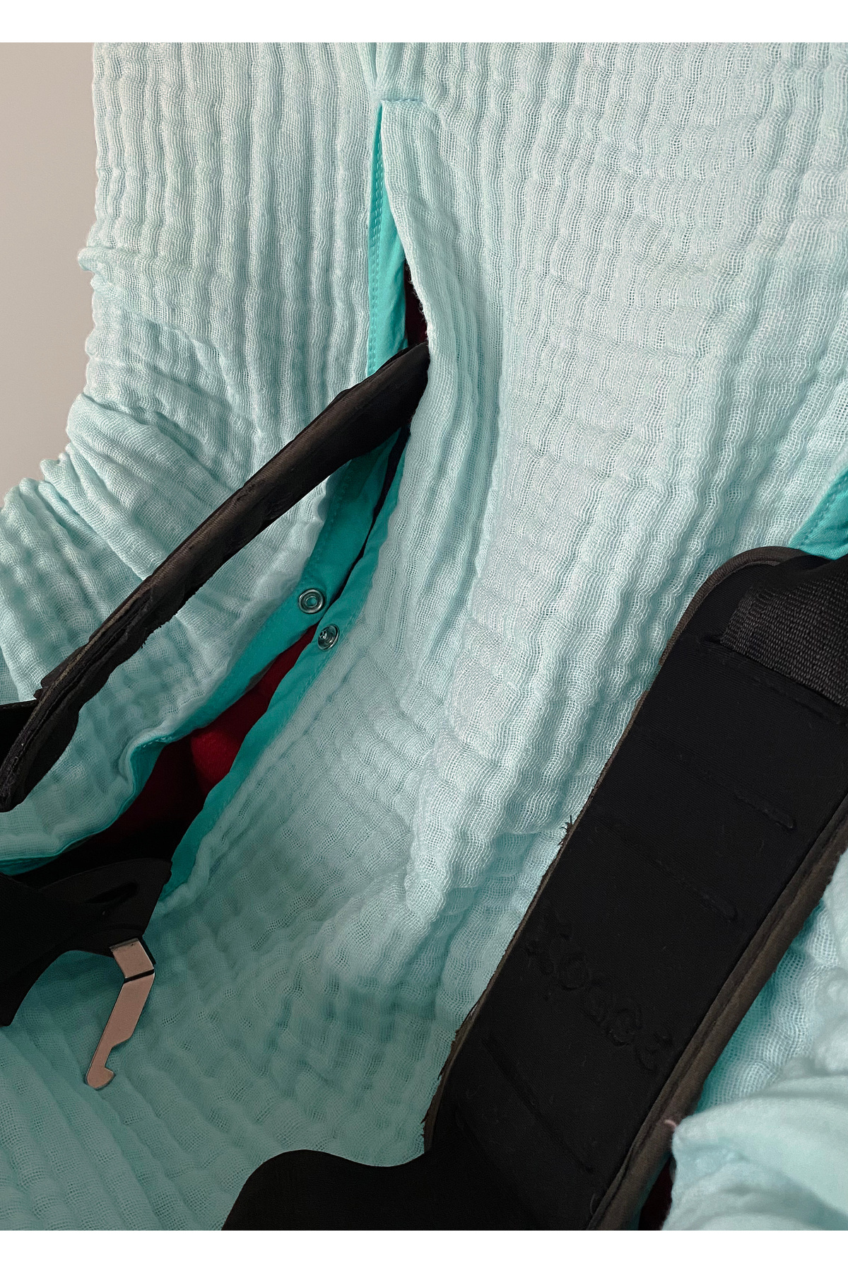 Joyous Mom Kids 4 Katlı Müslin Bebek Oto Koltuk Kılıfı Lastikli %100 Pamuk Organik Oto Koltuk Kılıfı fotoğrafı 5 (önizleme)