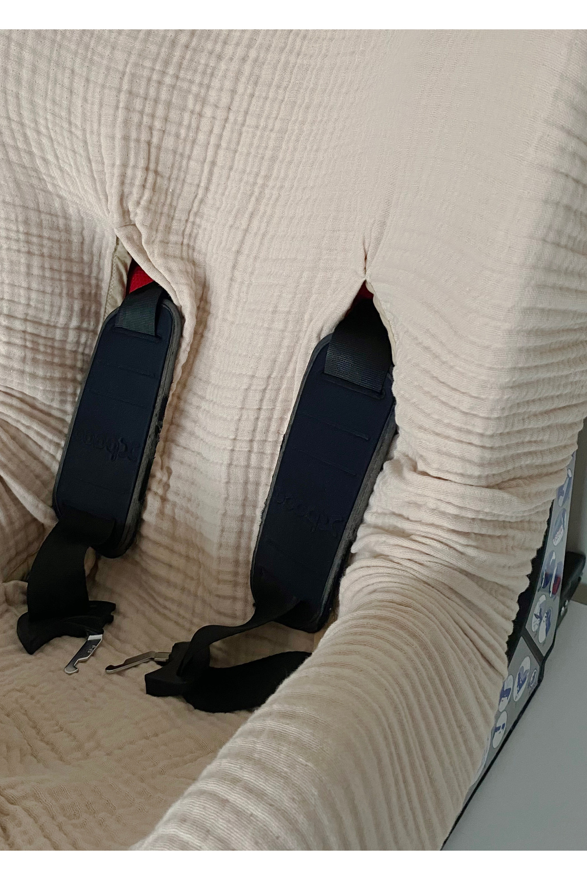 Joyous Mom Kids 4 Katlı Müslin Bebek Oto Koltuk Kılıfı Lastikli %100 Pamuk Organik Oto Koltuk Kılıfı fotoğrafı 5 (önizleme)