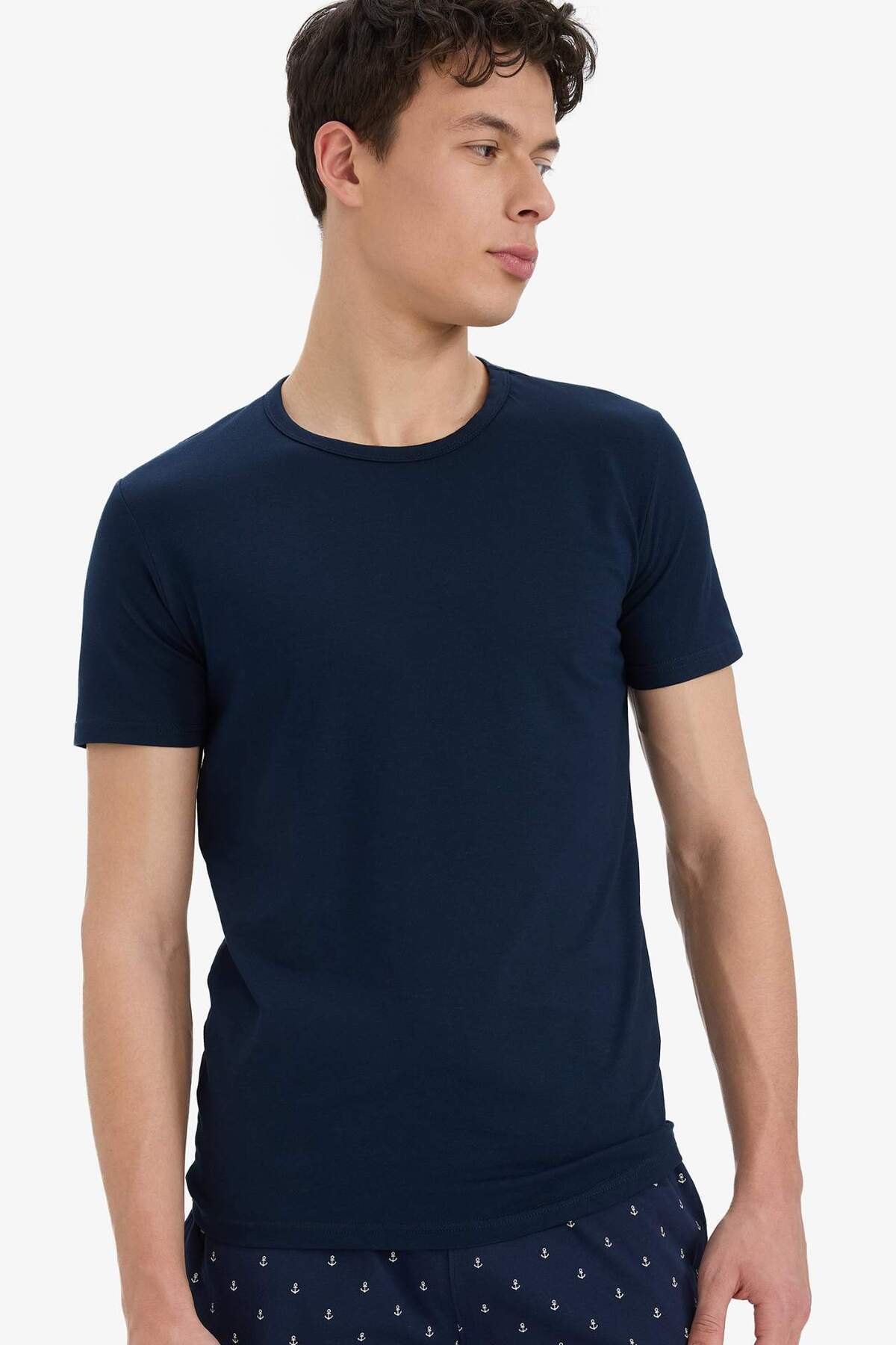دفاکتو Slim Fit Slim Cut Crew Neck Top L4885AZ25SP