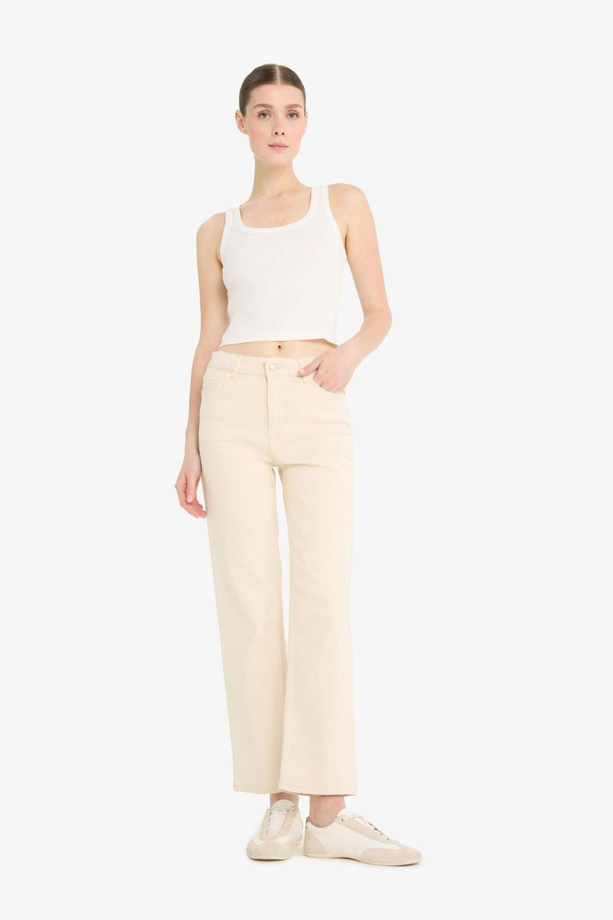 DeFacto Comfort Straıght Yüksek Bel Bilek Boy Jean Pantolon F0064AX25SM görsel 3