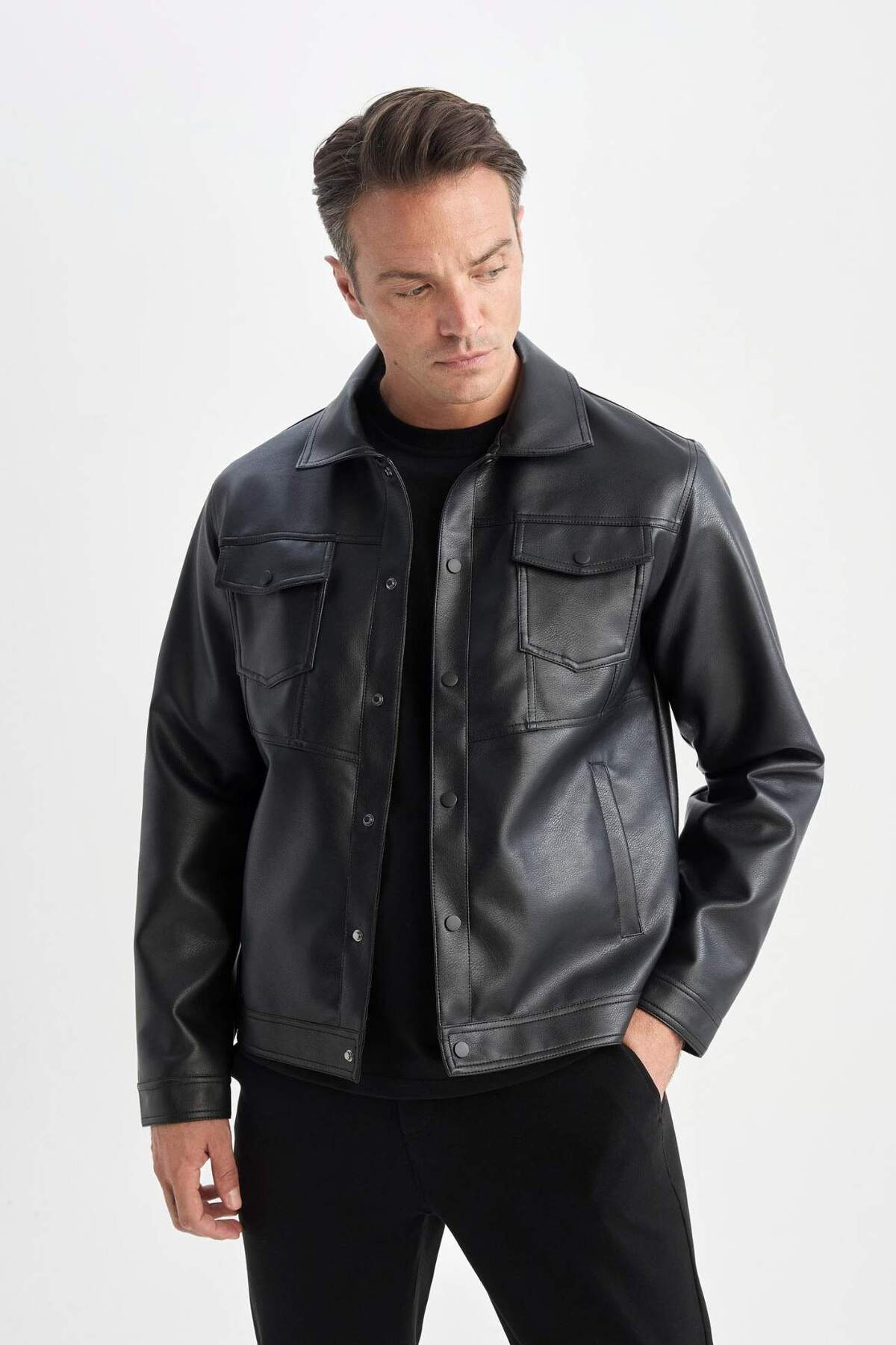 دفاکتو کت چرم مصنوعی جیبی یقه پیراهن Slim Fit Slim Fit Slim Cut D6589AX25SP