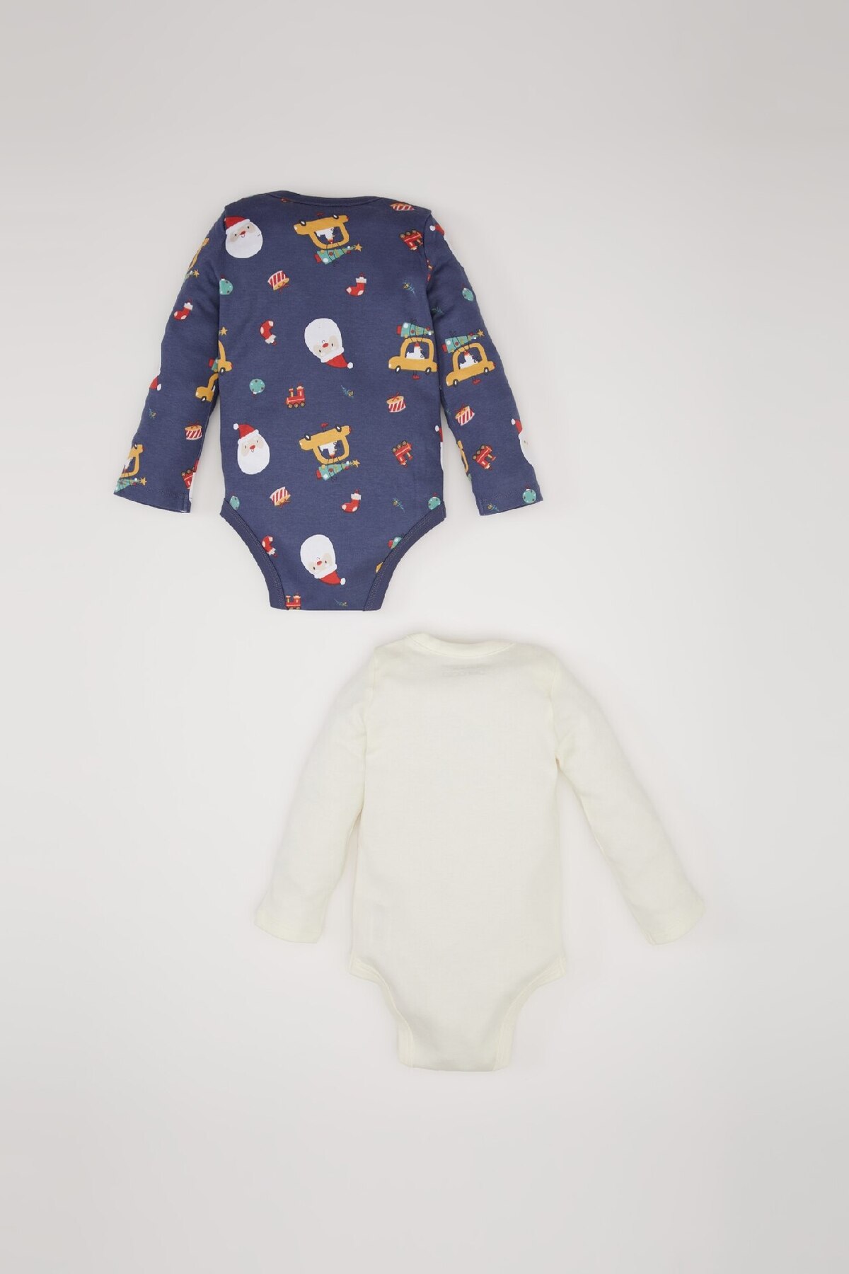 Defacto Erkek Bebek Yenidoğan Zarf Yaka Yılbaşı Temalı 2'li Uzun Kollu Çıtçıtlı Body D6504A524WN fotoğrafı 4 (önizleme)