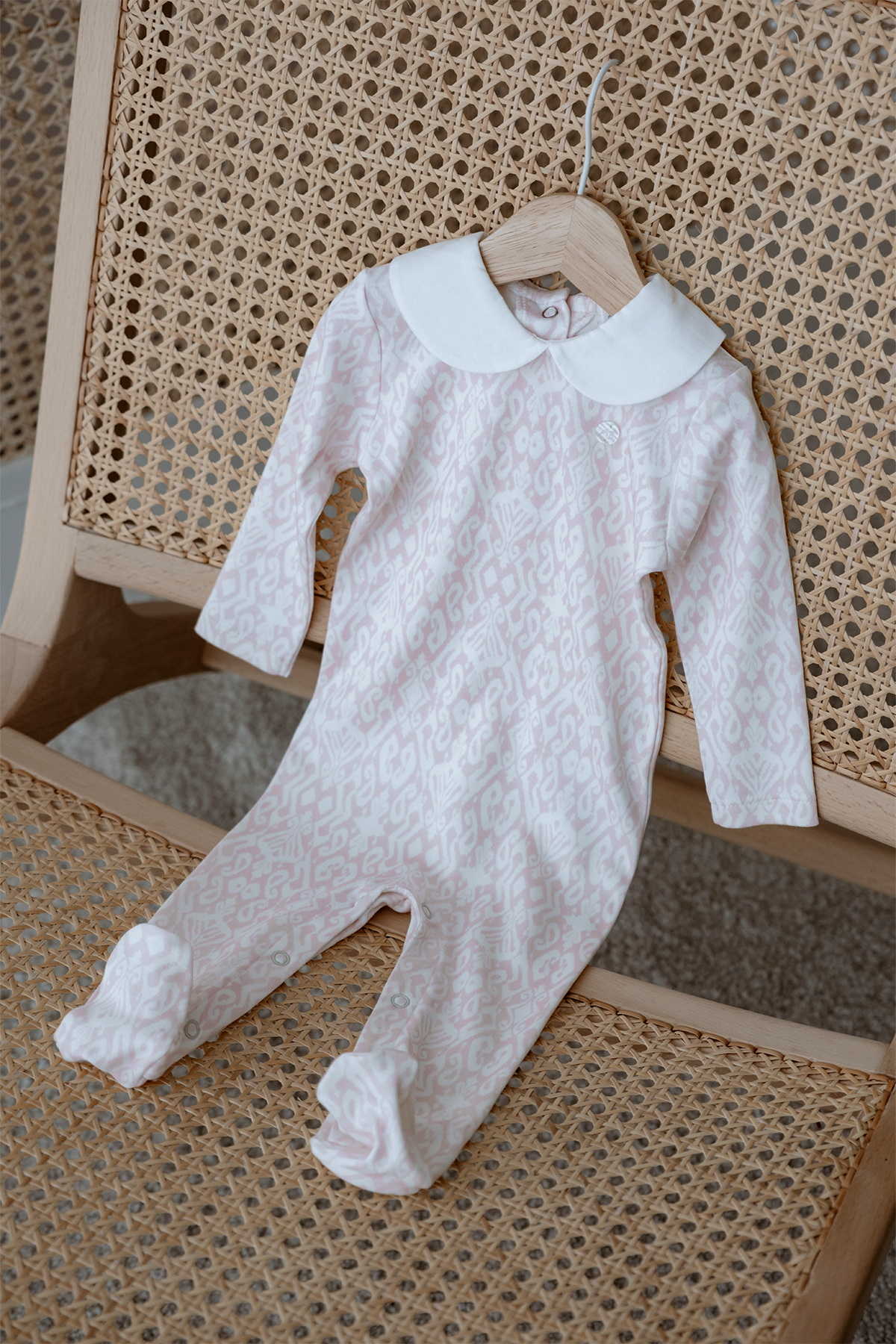 Atelier Babbi %100 Pamuk Bebek Tulum - Ikat / Pembe fotoğrafı 3 (önizleme)