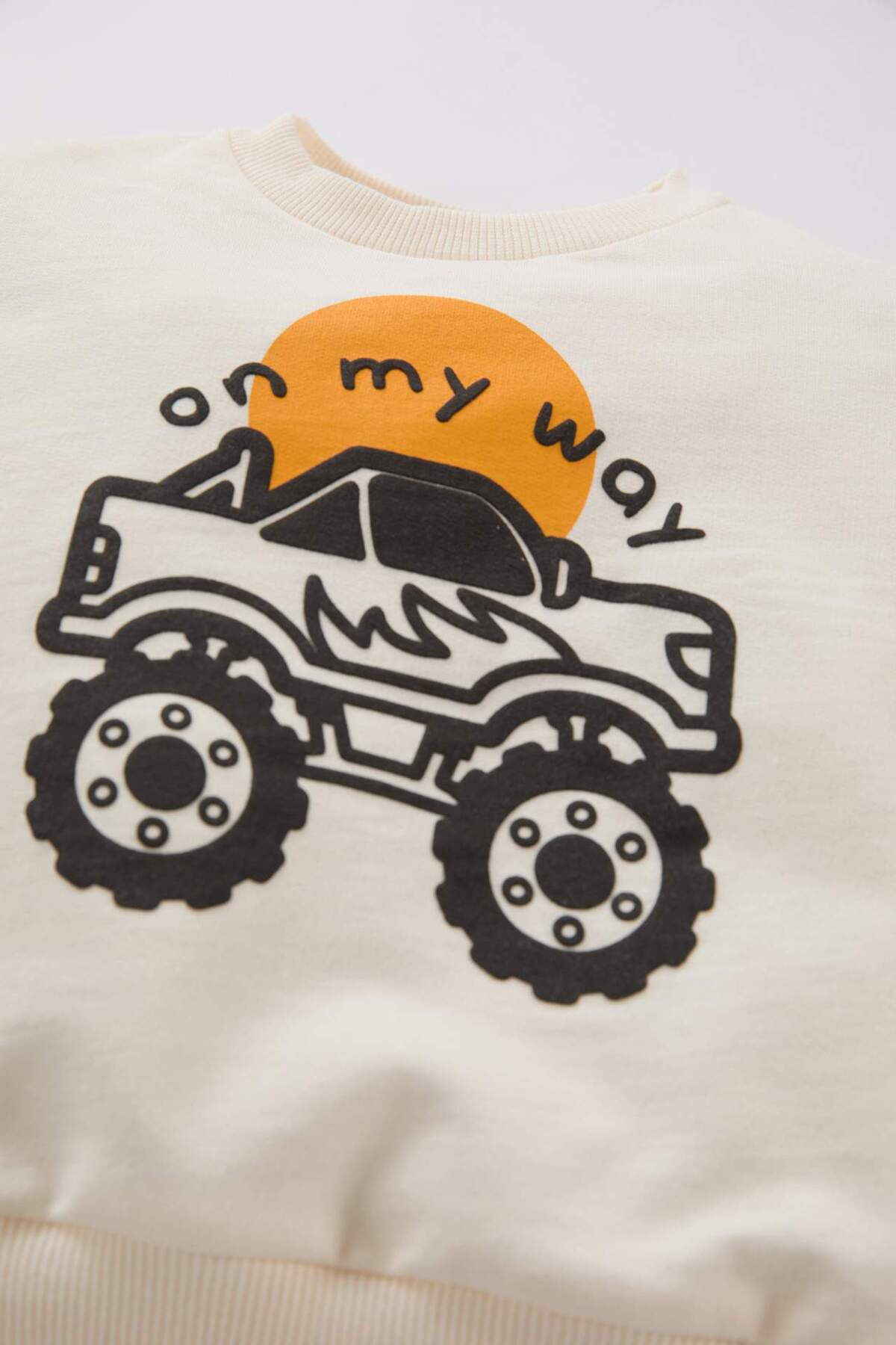 Defacto Knitted Set (24 WN) fotoğrafı 3 (önizleme)