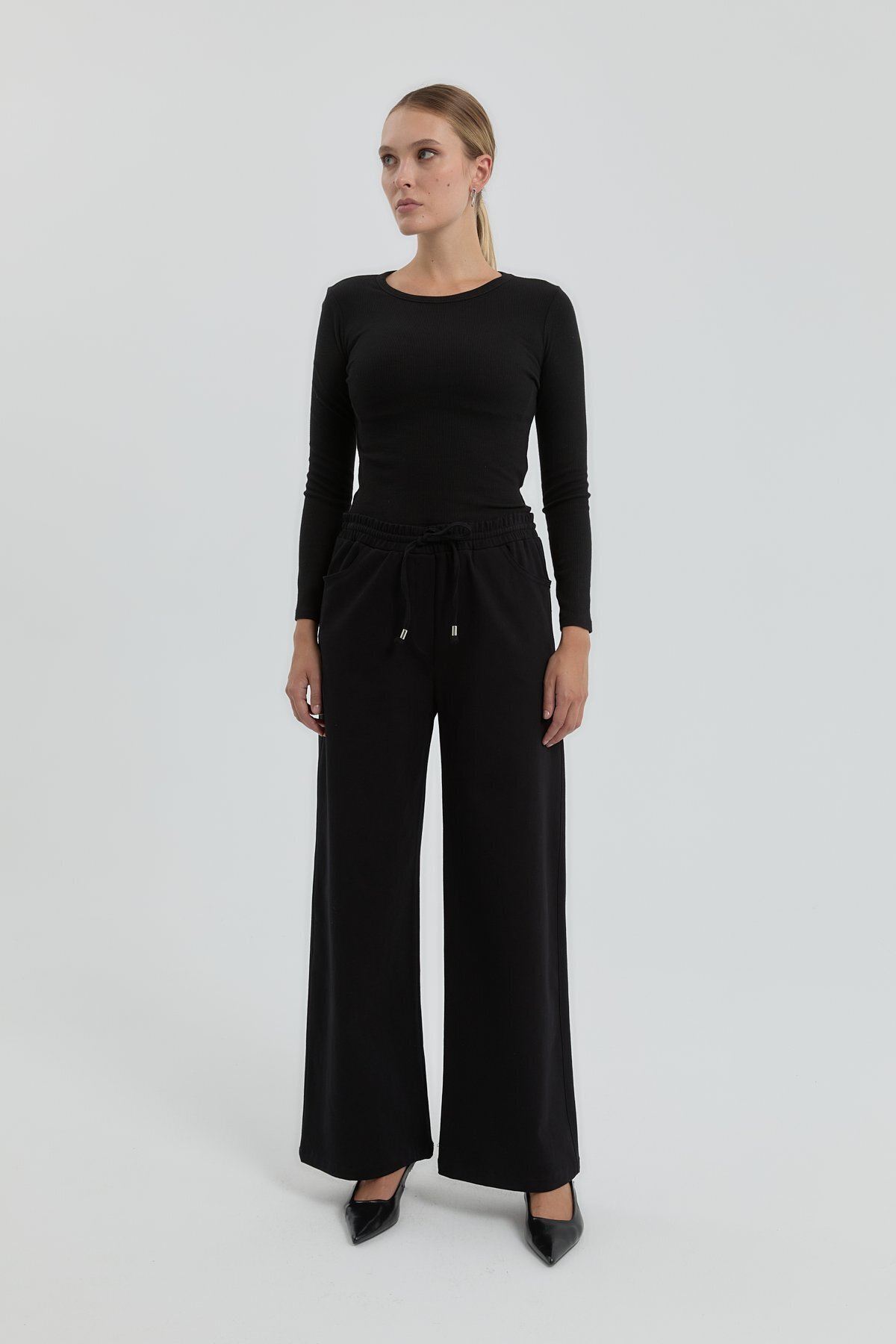 Nihan Gabardin Beli Lastikli Bol Paça Pantolon Siyah