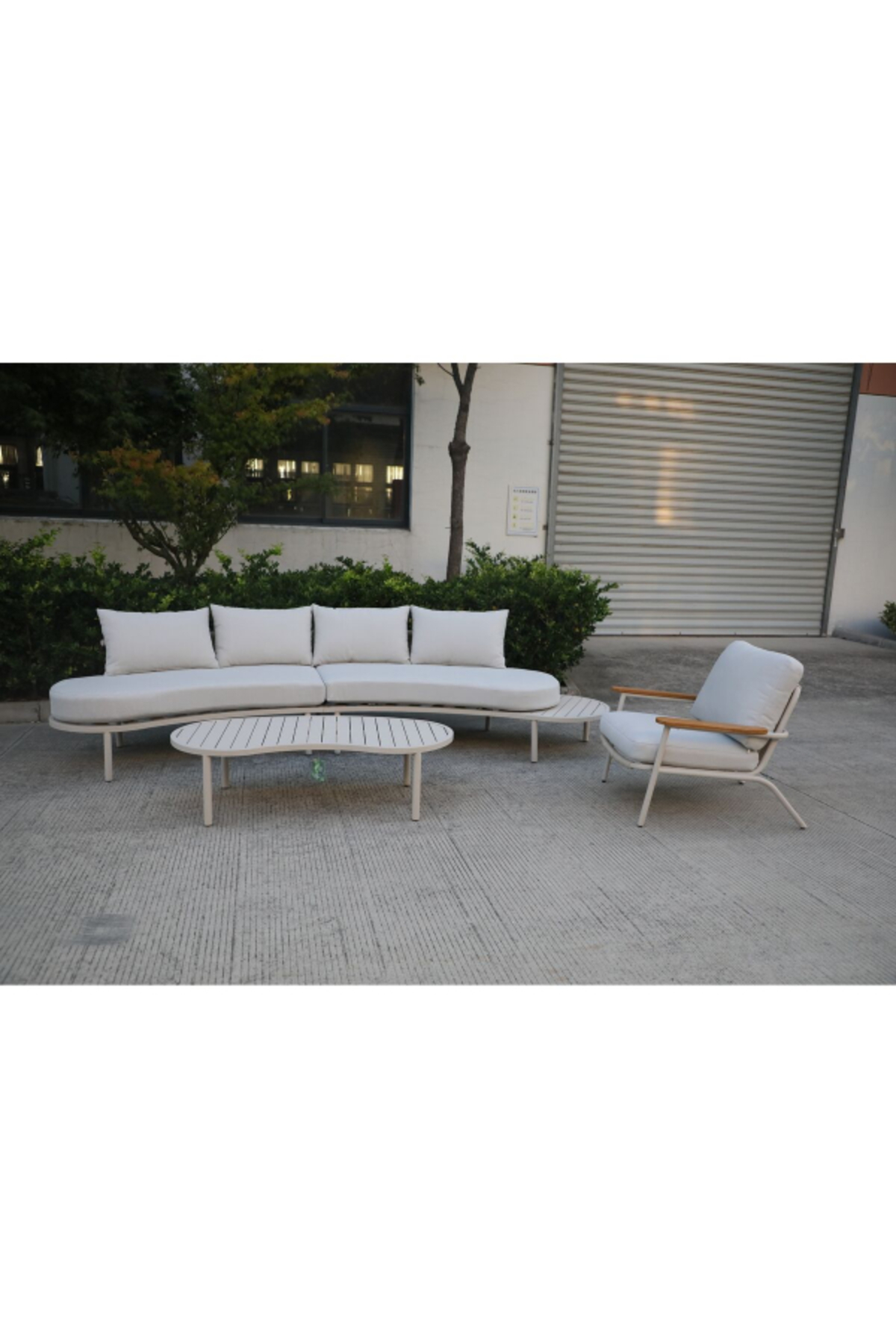 طقم جلوس خارجي فاخر 5 مقاعد ألومنيوم أبيض