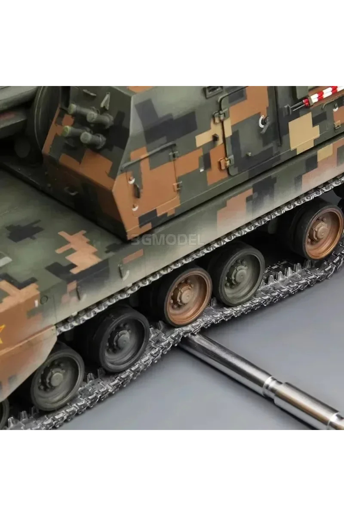 مدل پلاستیکی مونتاژی هاوتزر خودکششی ۱۵۵ میلیمتری PLZ-05 نوع ۱، مقیاس ۱/۳۵، MENG TS-022 چین
