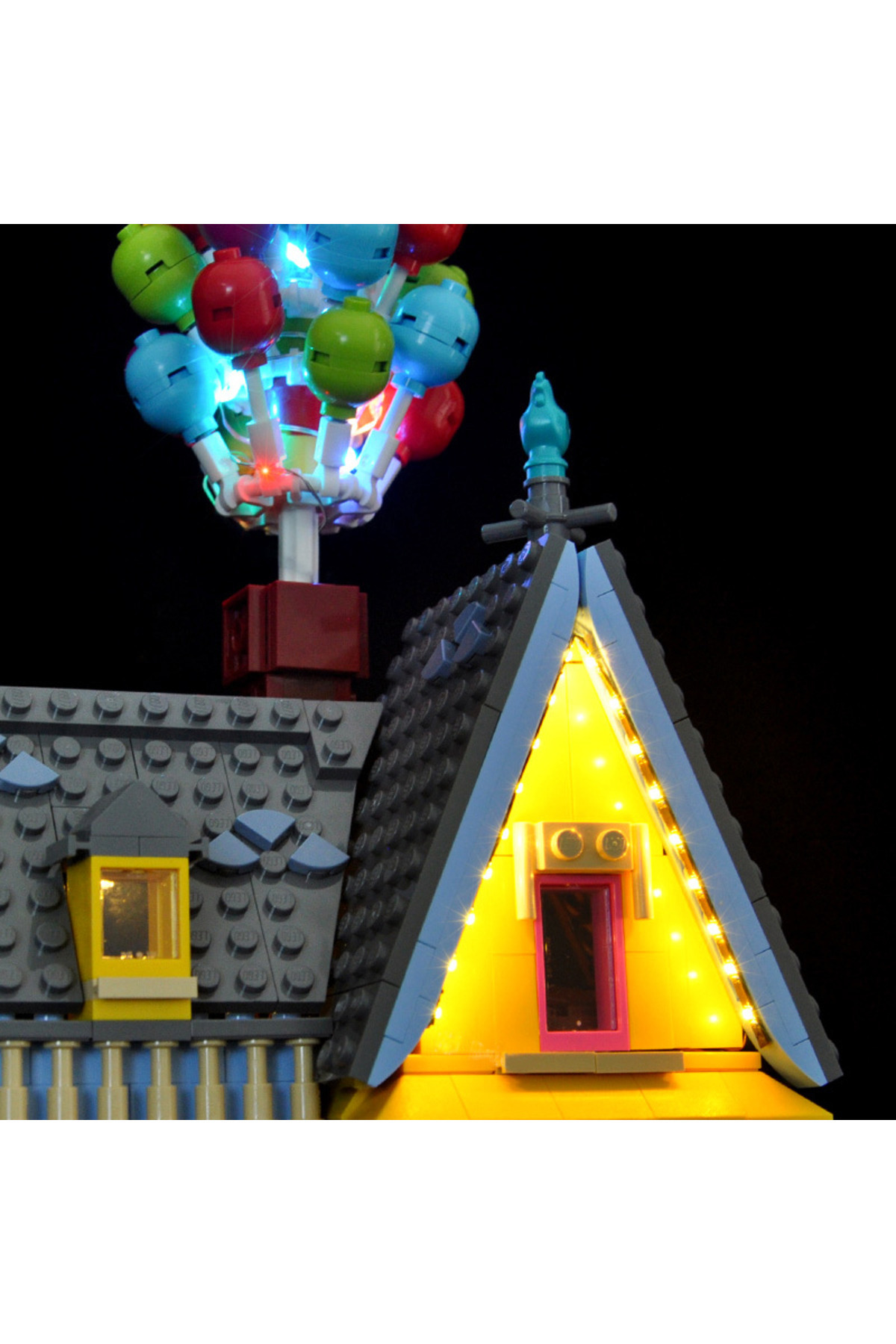 فقط کیت نور سبک LYBMTWF برای مدل خانهٔ ۴۳۲۱۷ انیمیشن «بالا» از دیزنی و پیکسار