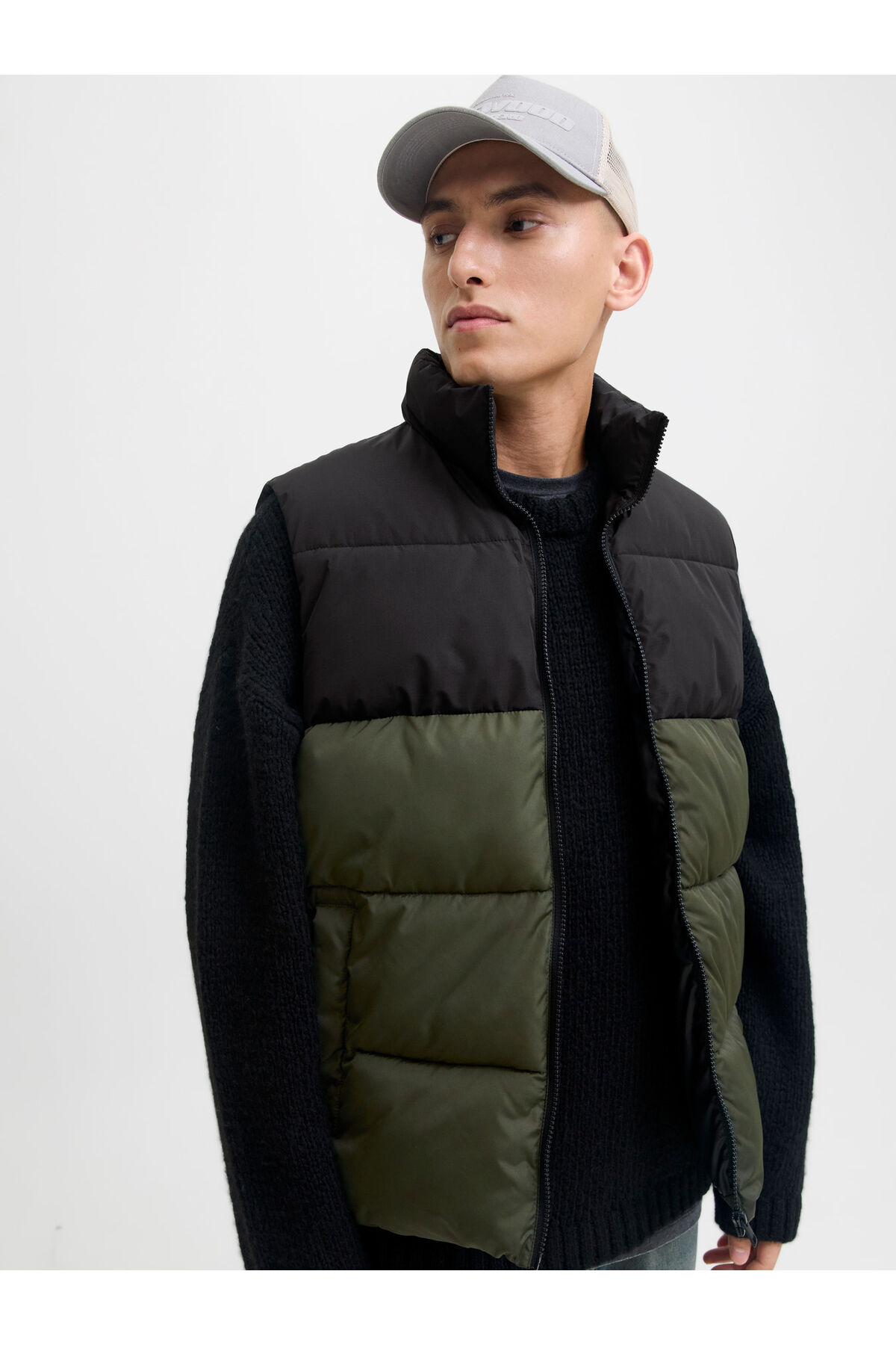 جلیقه مردانه راسته بدون آستین | جک اند جونز Jack & Jones 12279482 - تصویر 4