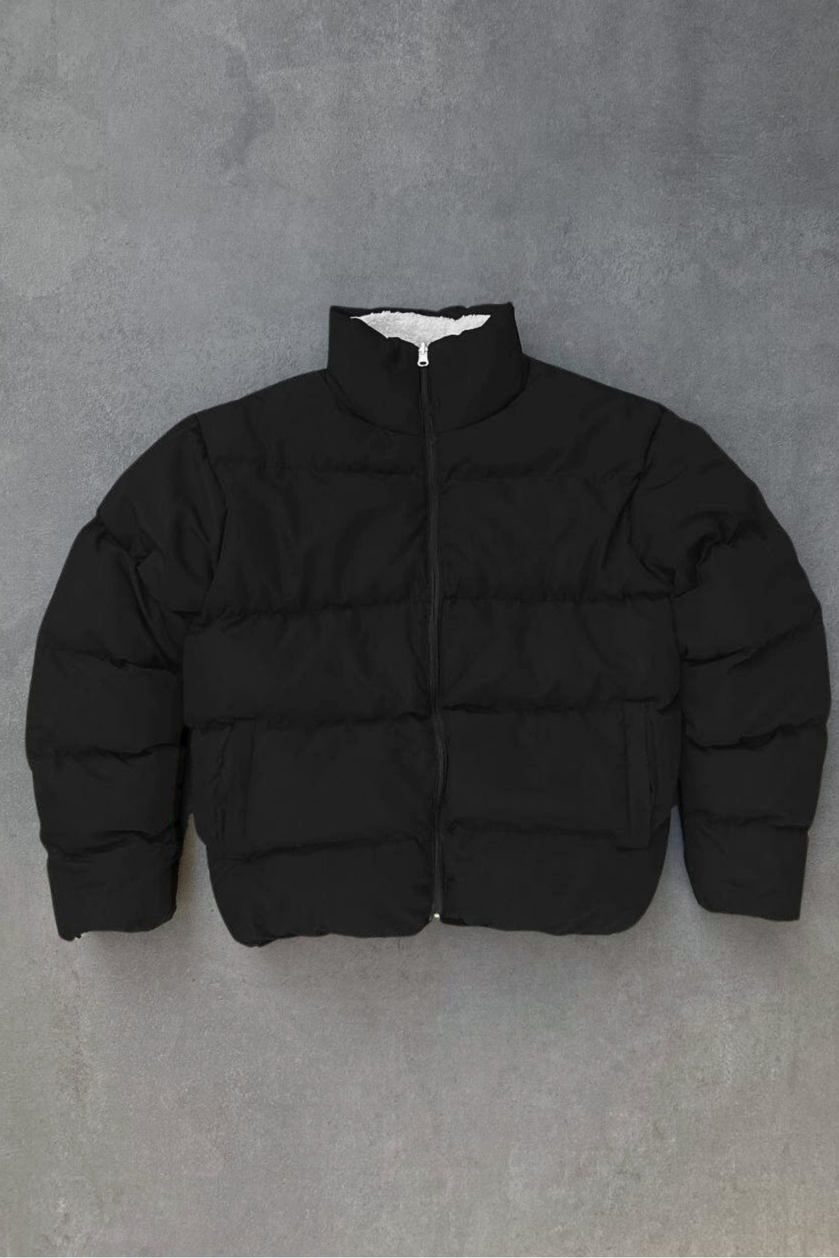 HOUSEOFGRIZZLY Oversize Logo Çift Taraflı Puff Mont görsel 2