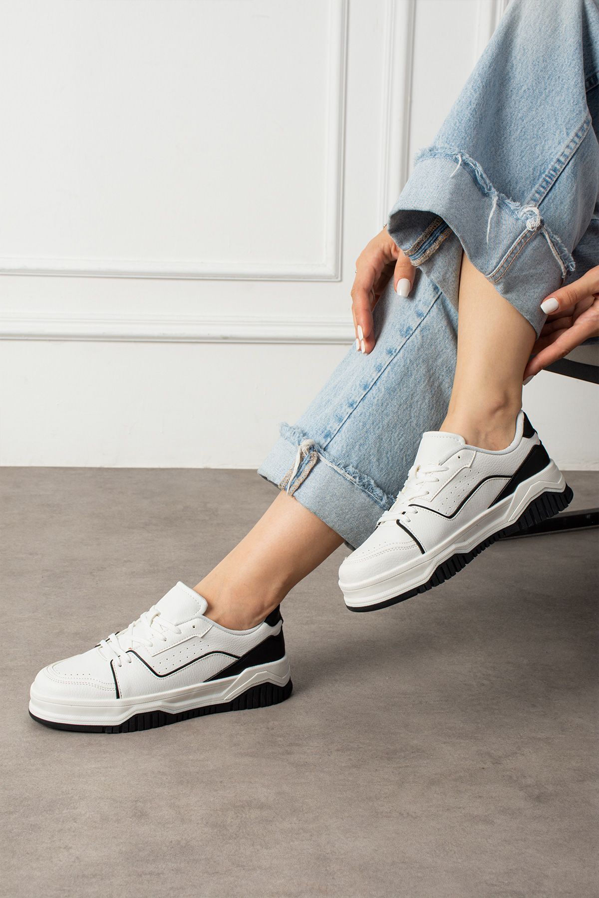 Jagra outdoors Beyaz Kadın Günlük Sneaker Şık Spor Ayakkabı görsel 3