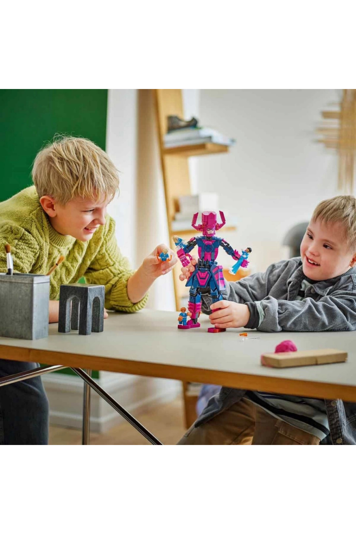 چهار شگفت‌انگیز، در برابر گالاکتوس، فیگور قابل ساخت ۷۶۳۱۶