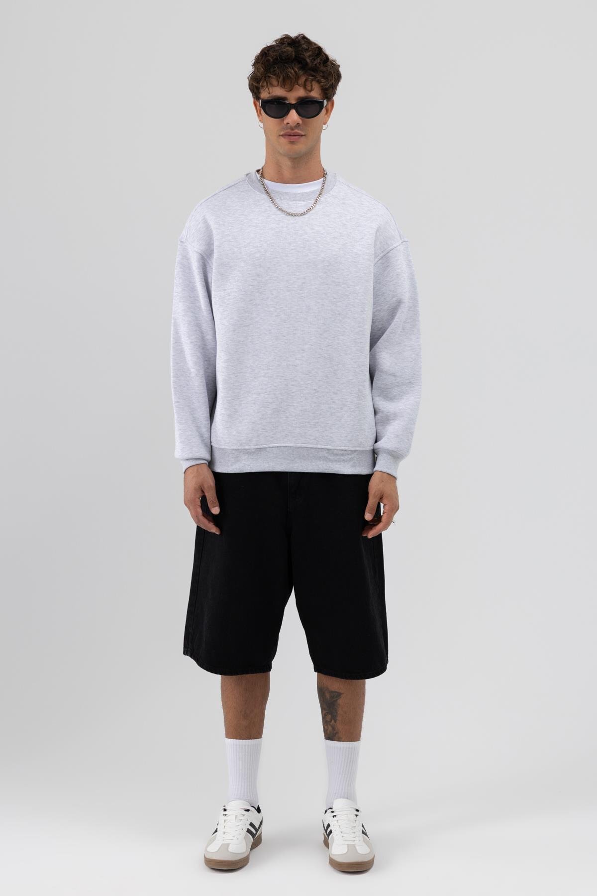 Basic Bisiklet Yaka Oversize Sweatshirt Karmelanj — خاکستری V70-79 — تصویر 2 از 6