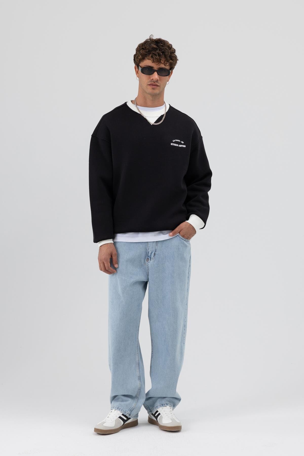 Oversize Bisiklet Yaka Baskılı Sweatshirt Siyah — مشکی V70-91 — تصویر 4 از 5