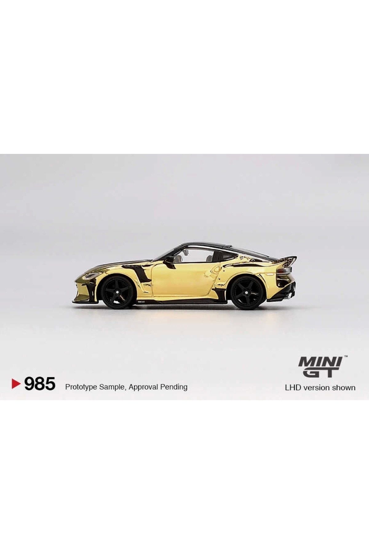 mini gt MGT00985 1/64 Nissan Z VeilSide FFZ400 Gold Chrome