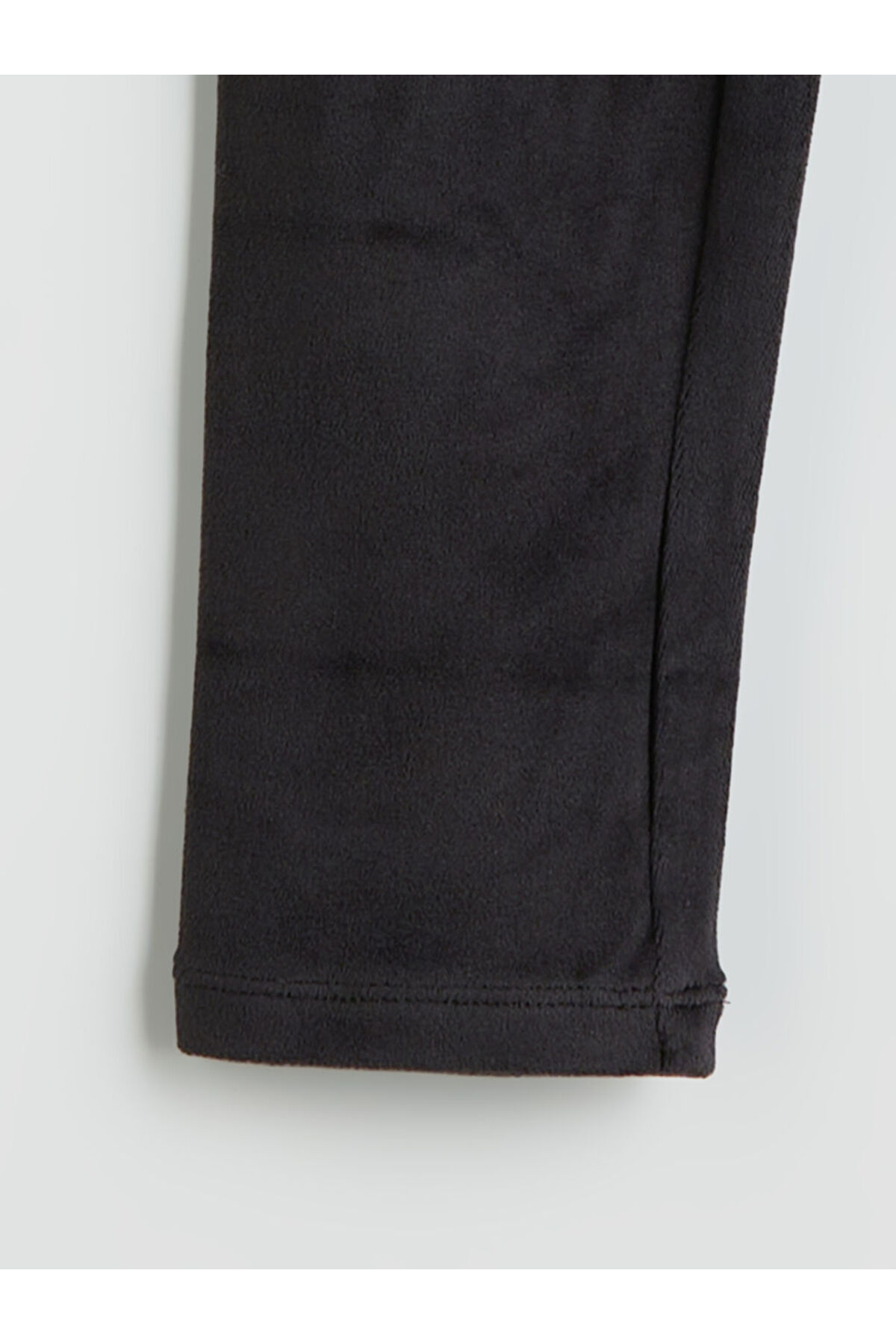 LC Waikiki Siyah Beli Lastikli Kadife Kız Çocuk Tayt fotoğrafı 2 (önizleme)