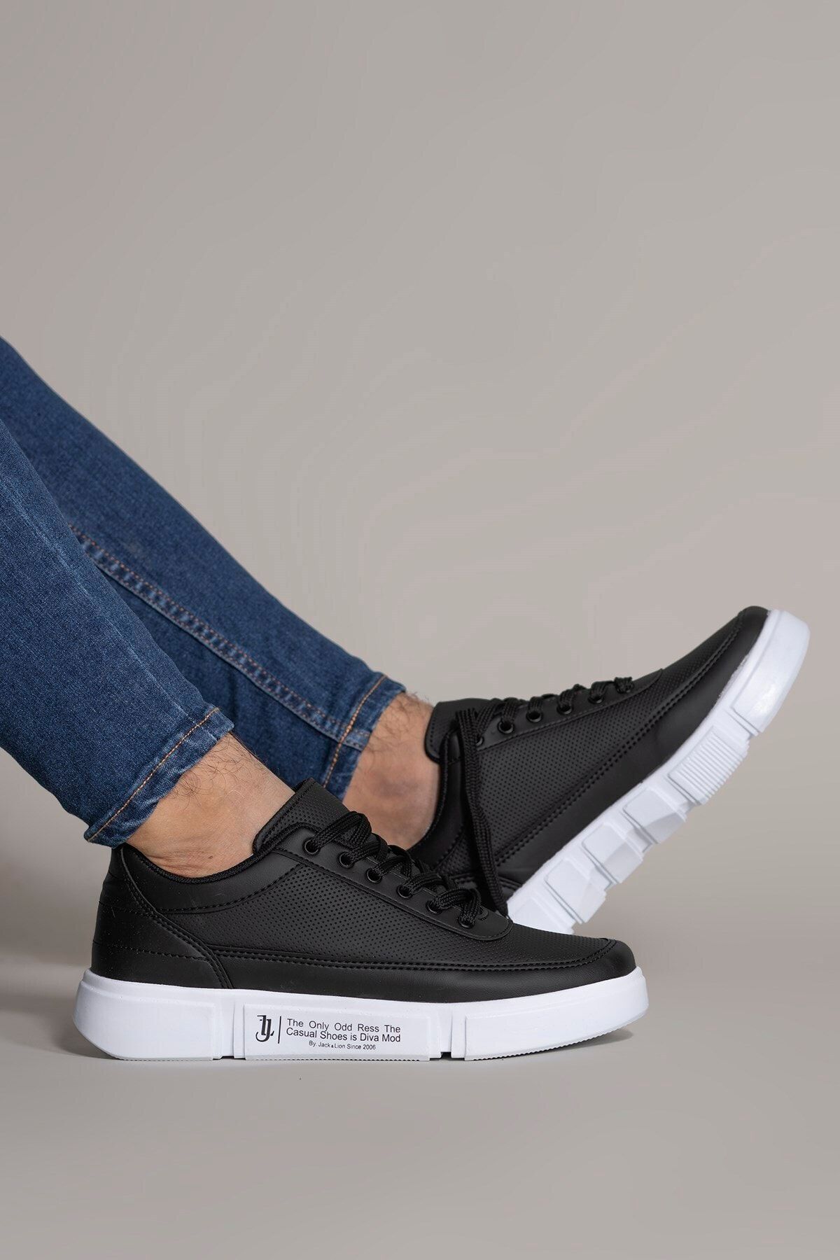 Siyah Beyaz Erkek Sneaker 0012x20