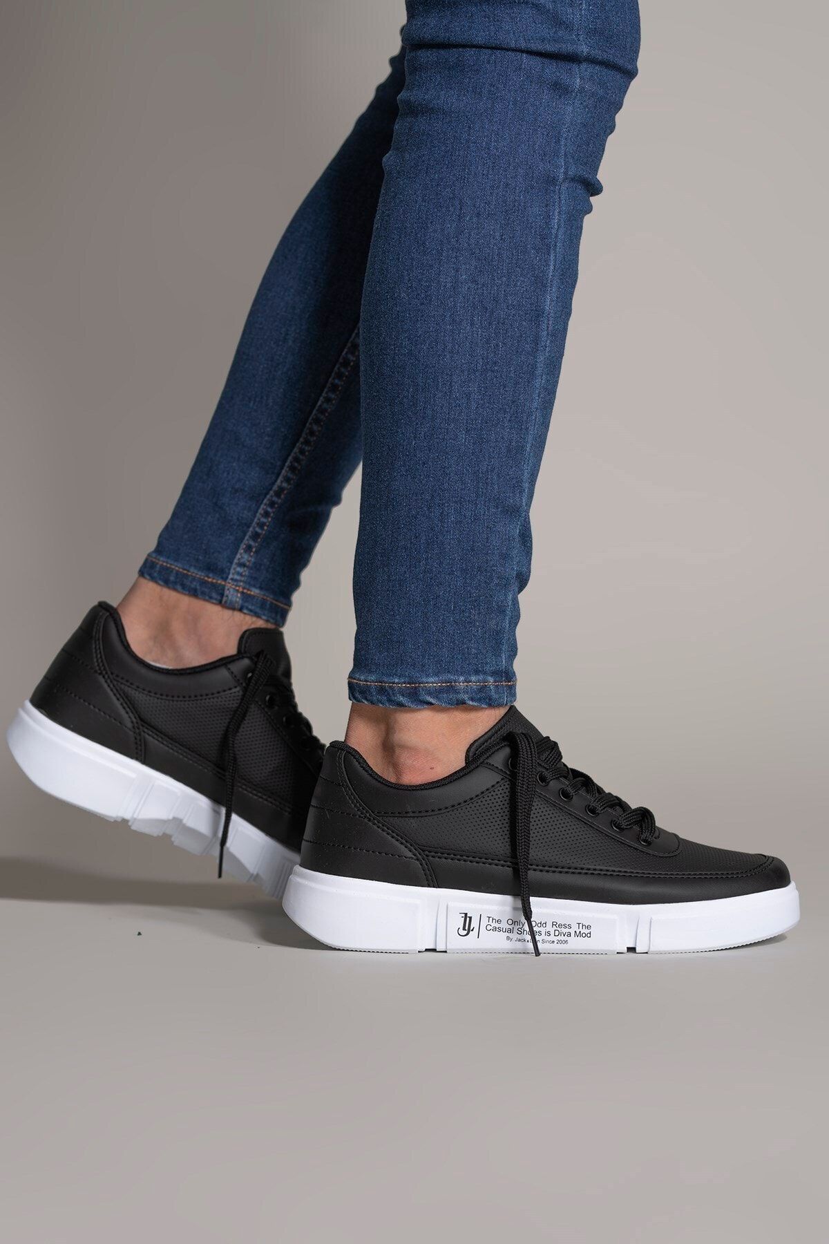 Siyah Beyaz Erkek Sneaker 0012x20