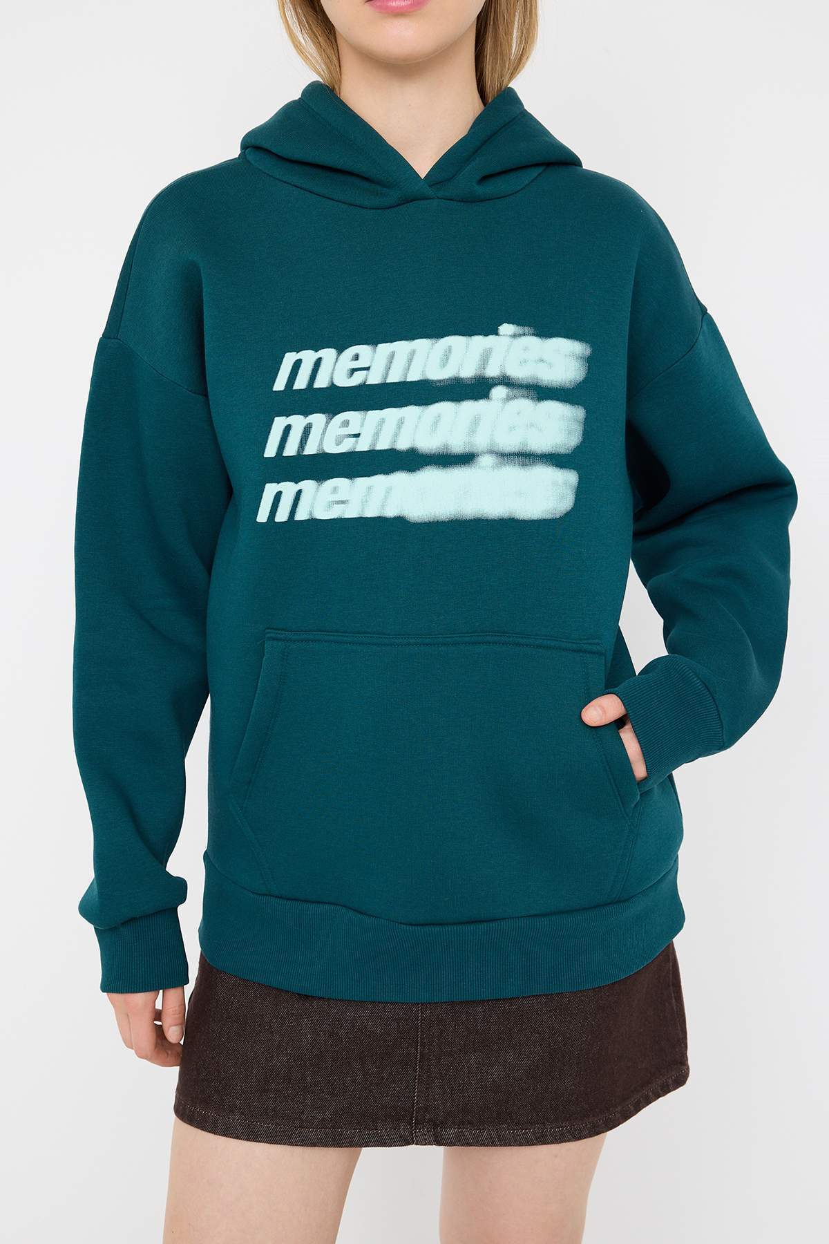 Trendyolmilla  Petrol Teen Oversize/Geniş Kalıp Slogan Baskılı Kalın İçi Polarlı Örme Sweatshirt TWOAW26SW00125 - Görsel 4
