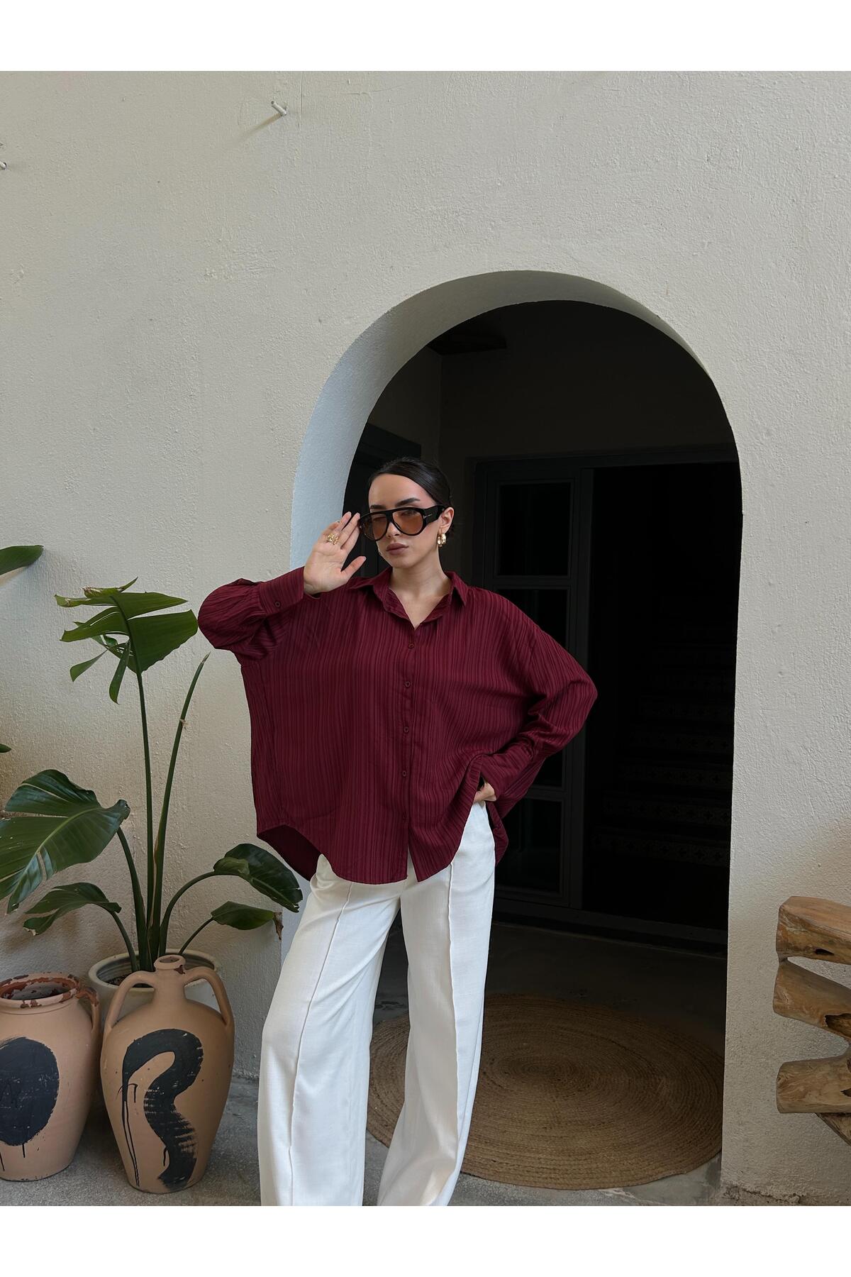 minaaise Bordo Oversize Geniş Manşetli Kadın Gömlek 27384 fotoğrafı 3 (önizleme)