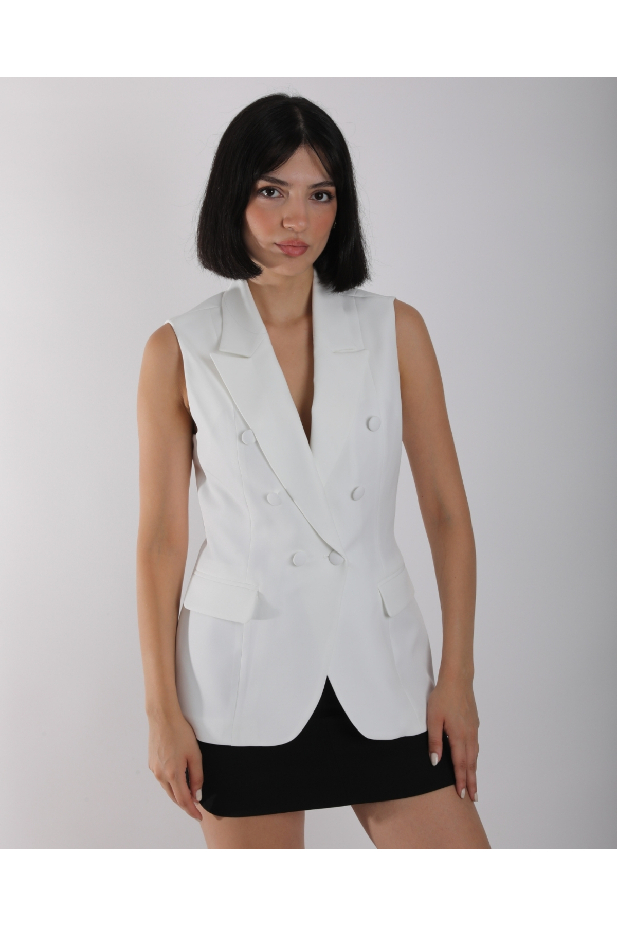 Kadın Beyaz Düğme Detaylı Blazer Yelek