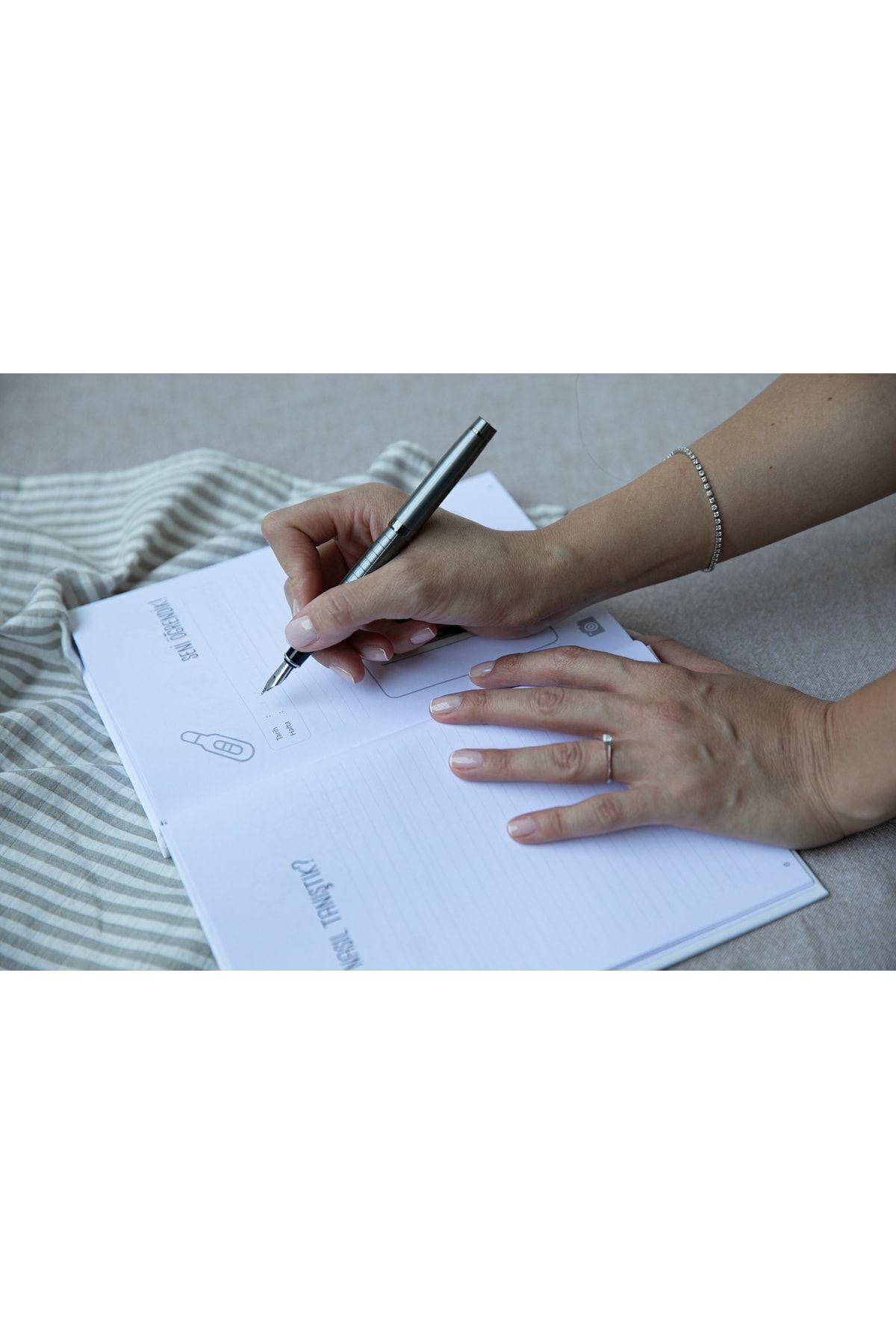 BeyazBirKutu Your Story Baby Journal Kutulu Set - Anne Ve Bebek Günlüğü/anı Defteri-pembe fotoğrafı 6 (önizleme)