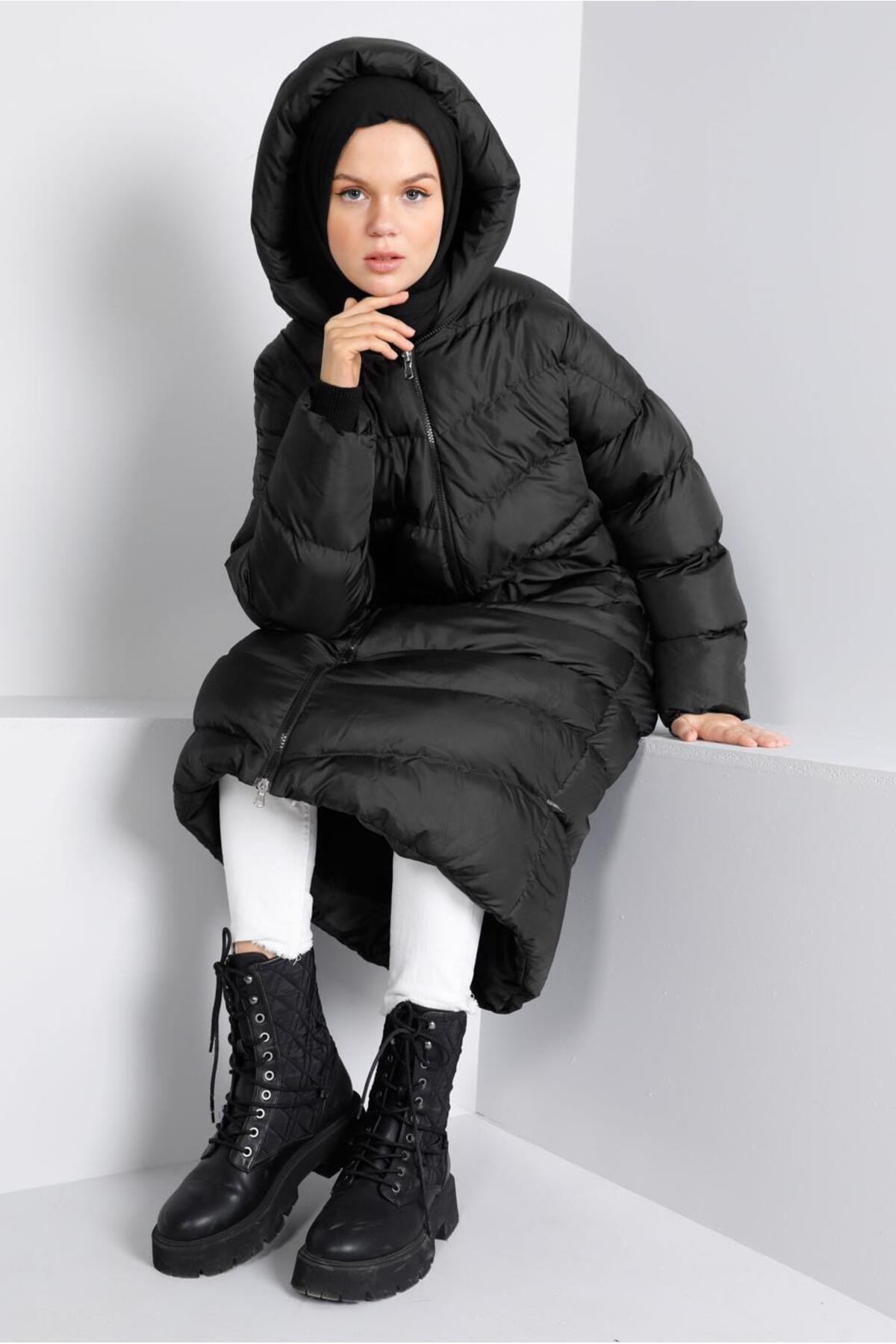 آلوینا کت پفی زیپدار کلاهدار ۹۰۳۹۰ آلوینا کت پفی زیپدار کلاهدار ۹۰۳۹۰