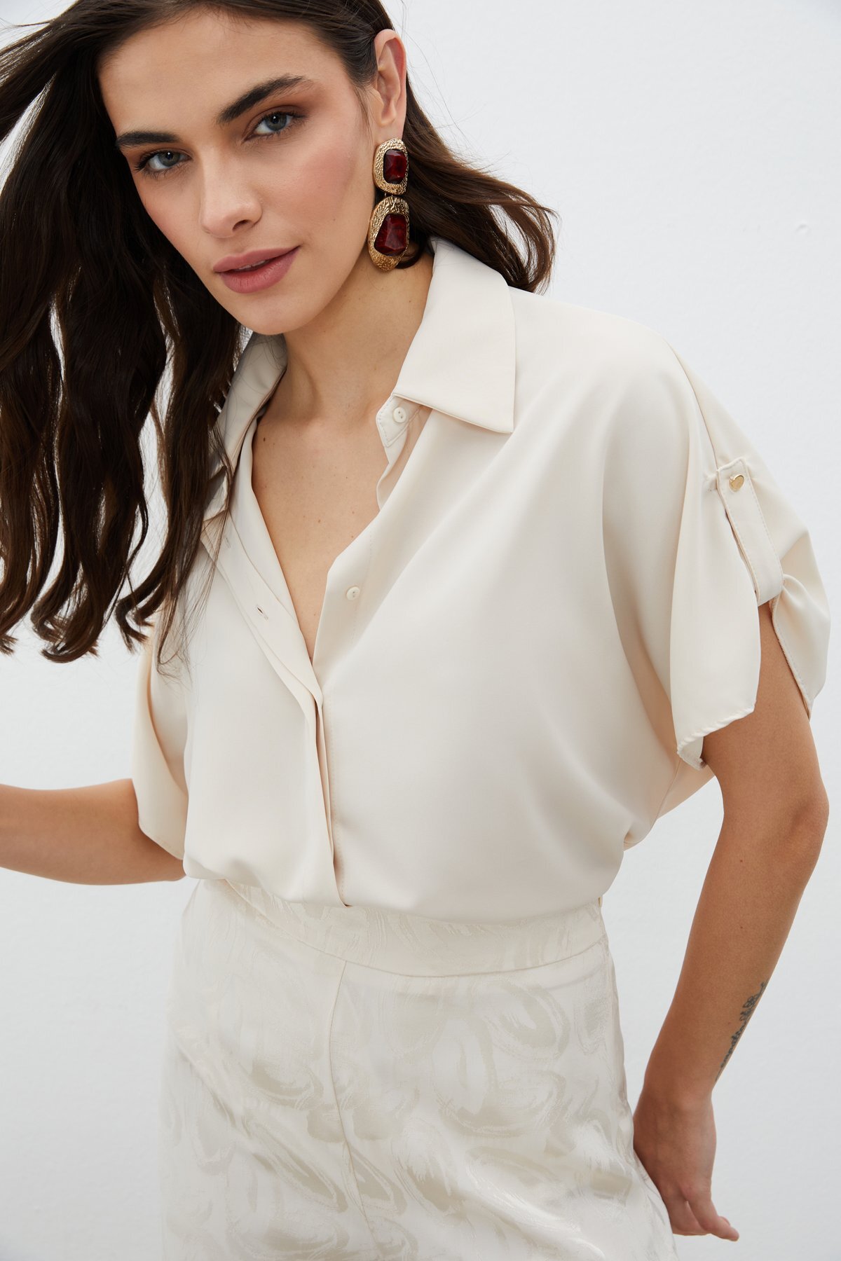 Sateen  Kol Detaylı Salaş Gömlek - Bej - Görsel 2