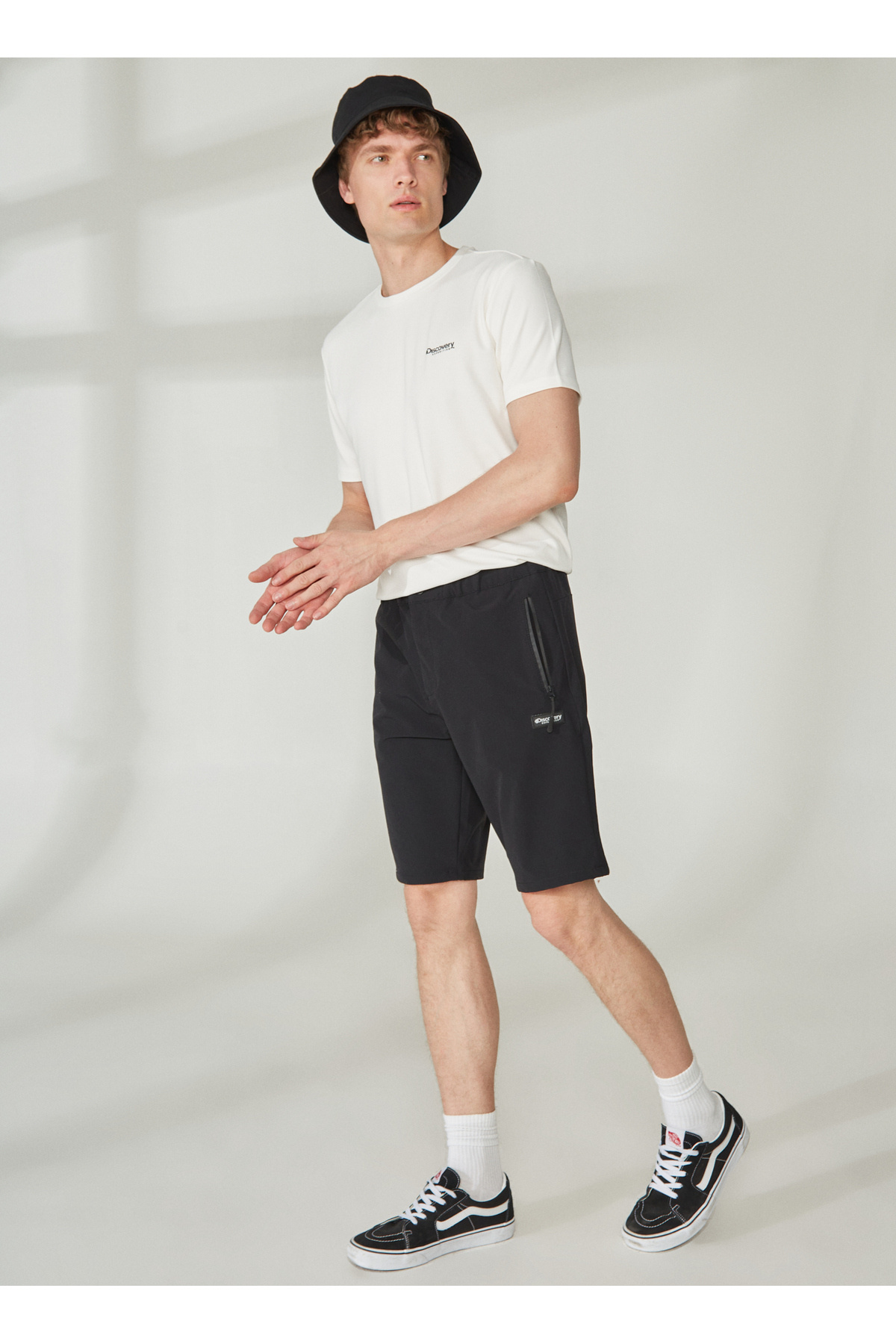 دیسکاوری اکسپدیشن شلوارک مردانه استاندارد مشکی TORAS دیسکاوری اکسپدیشن شلوارک مردانه استاندارد مشکی TORAS