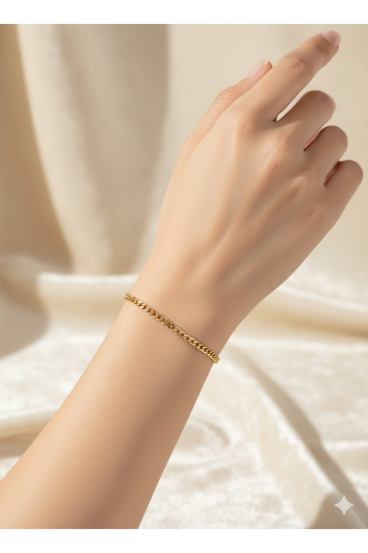 Minimal Zincir Çelik 14 Ayar Altın Kaplama Bileklik