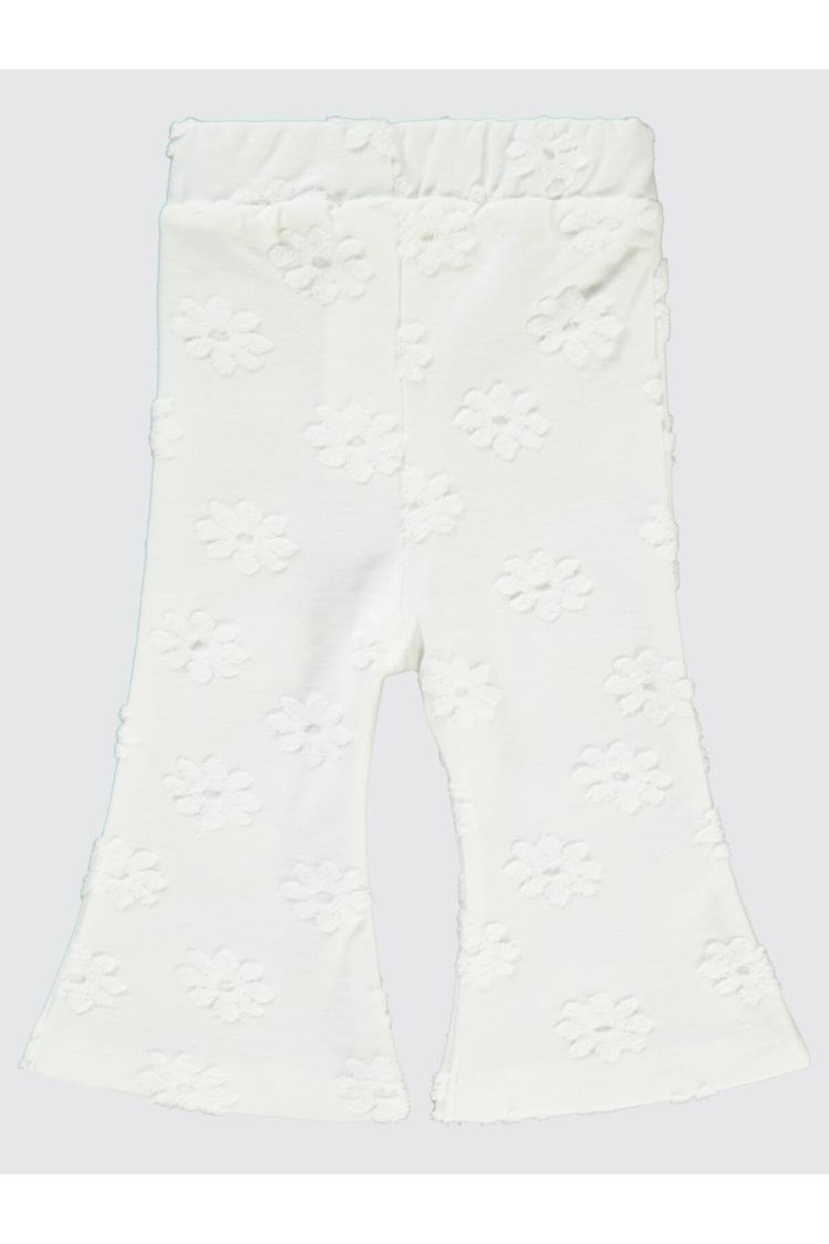 سیویل بیبی شلوار لی برجسته دیزی ۶-۱۸ ماه - رنگ کرم روشن ۱۲-۱۸ ماه سیویل بیبی شلوار لی برجسته دیزی ۶-۱۸ ماه - رنگ کرم روشن ۱۲-۱۸ ماه