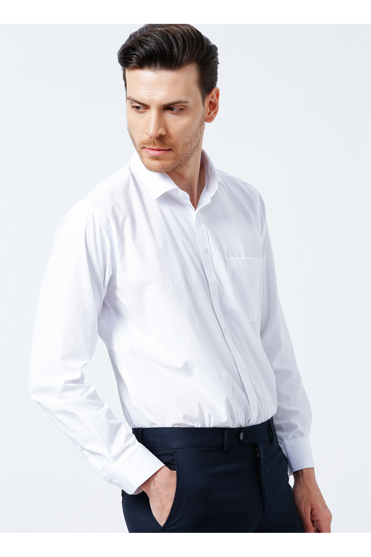 پیراهن مردانه سفید ساده یقه کلاسیک معمولی GM1001400227