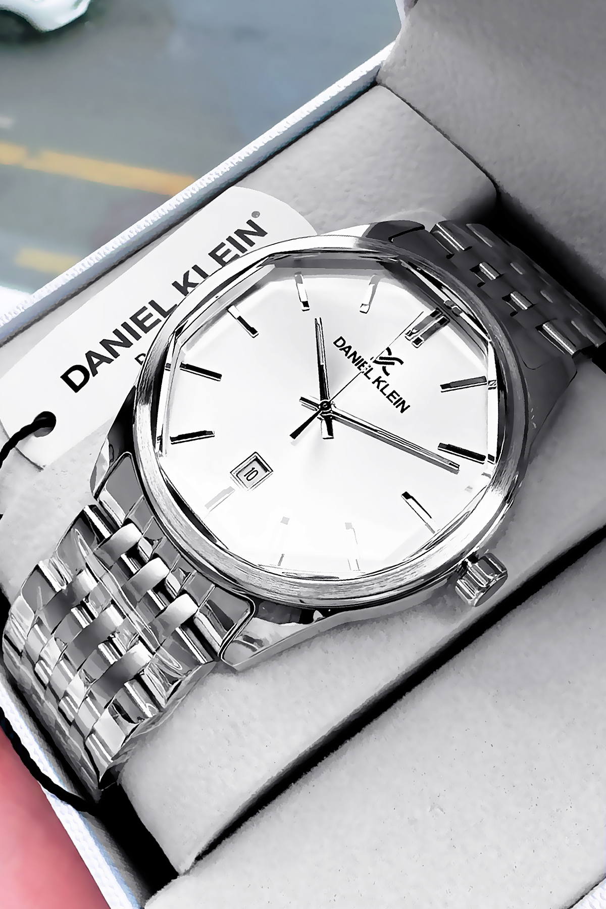 ساعت مچی مردانه انحصاری Dke2028c3 با بند سیم‌فلزی نقره‌ای، ضدآب تا ۳ اتمسفر، هدیه