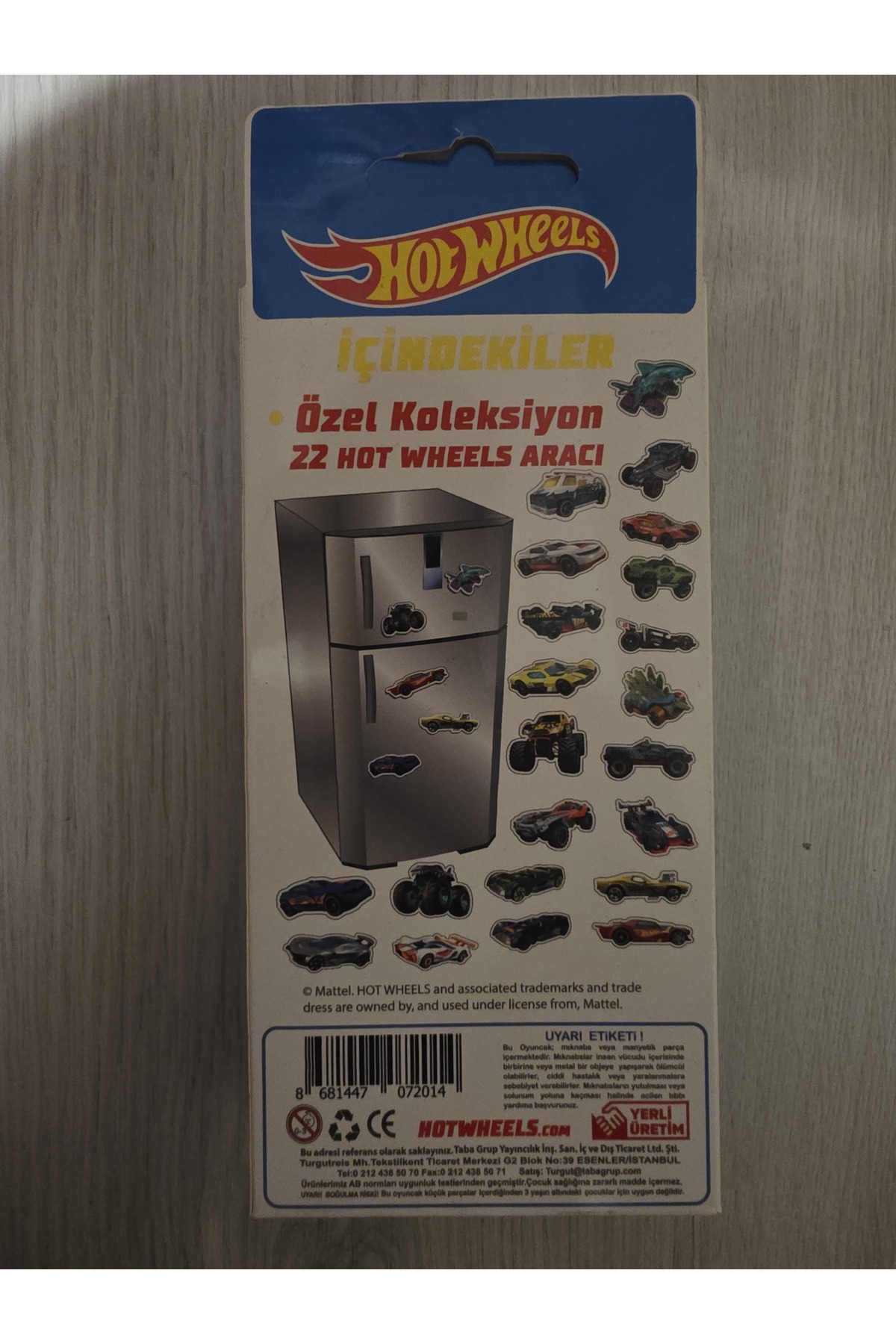 الفبای مغناطیسی ۶۶ تکه و ماشین‌های مغناطیسی هات‌ویلز ۲۲ تکه