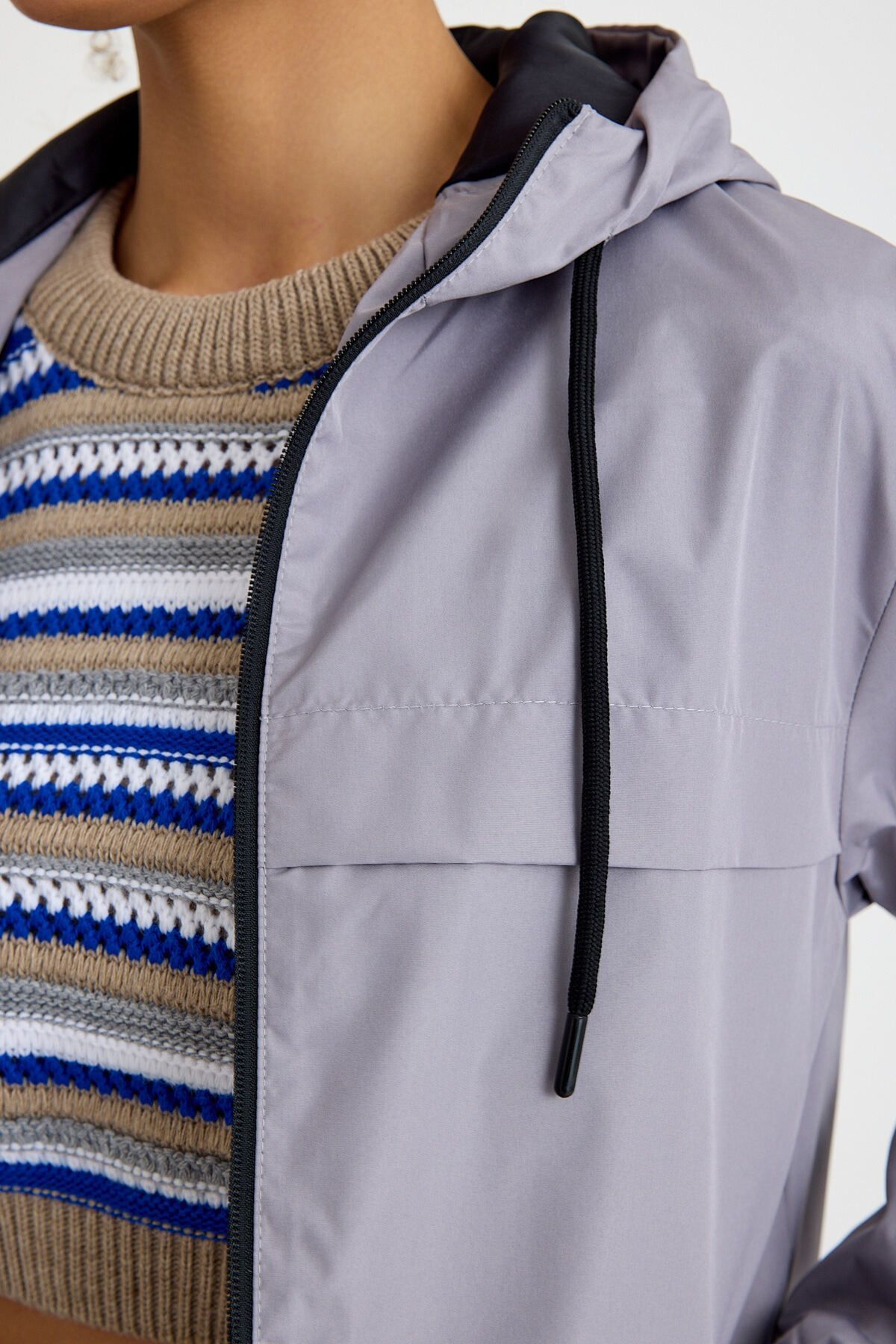 comstar  Kadın Astarlı Kapşonlu Gri Rüzgarlık & Yağmurluk - Görsel 5