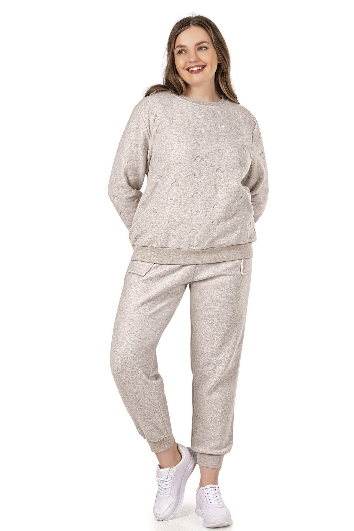 DOWRY Vizon Renk Büyük Beden Kışlık Kalp Kabartma Detaylı Eşofman Takımı