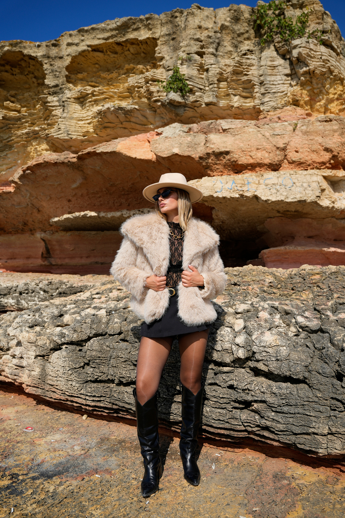 BLACKPERA  Yumuşak Doku Astarlı Cepli Şal Yaka Kürk Peluş Mont - Görsel 3