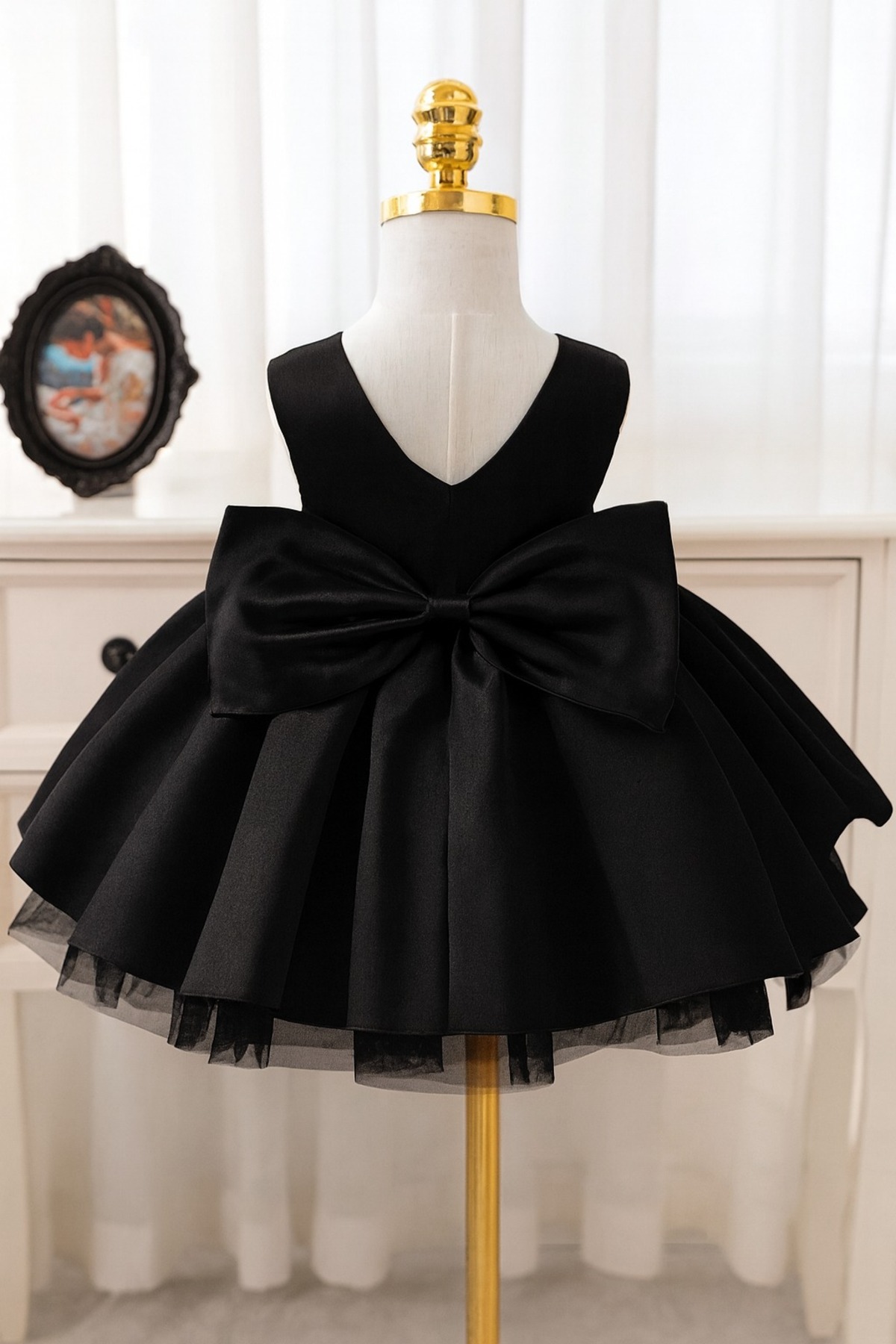 MadyaButik Kız Bebek Seda Model Siyah Doğum Günü Elbise fotoğrafı 2 (önizleme)