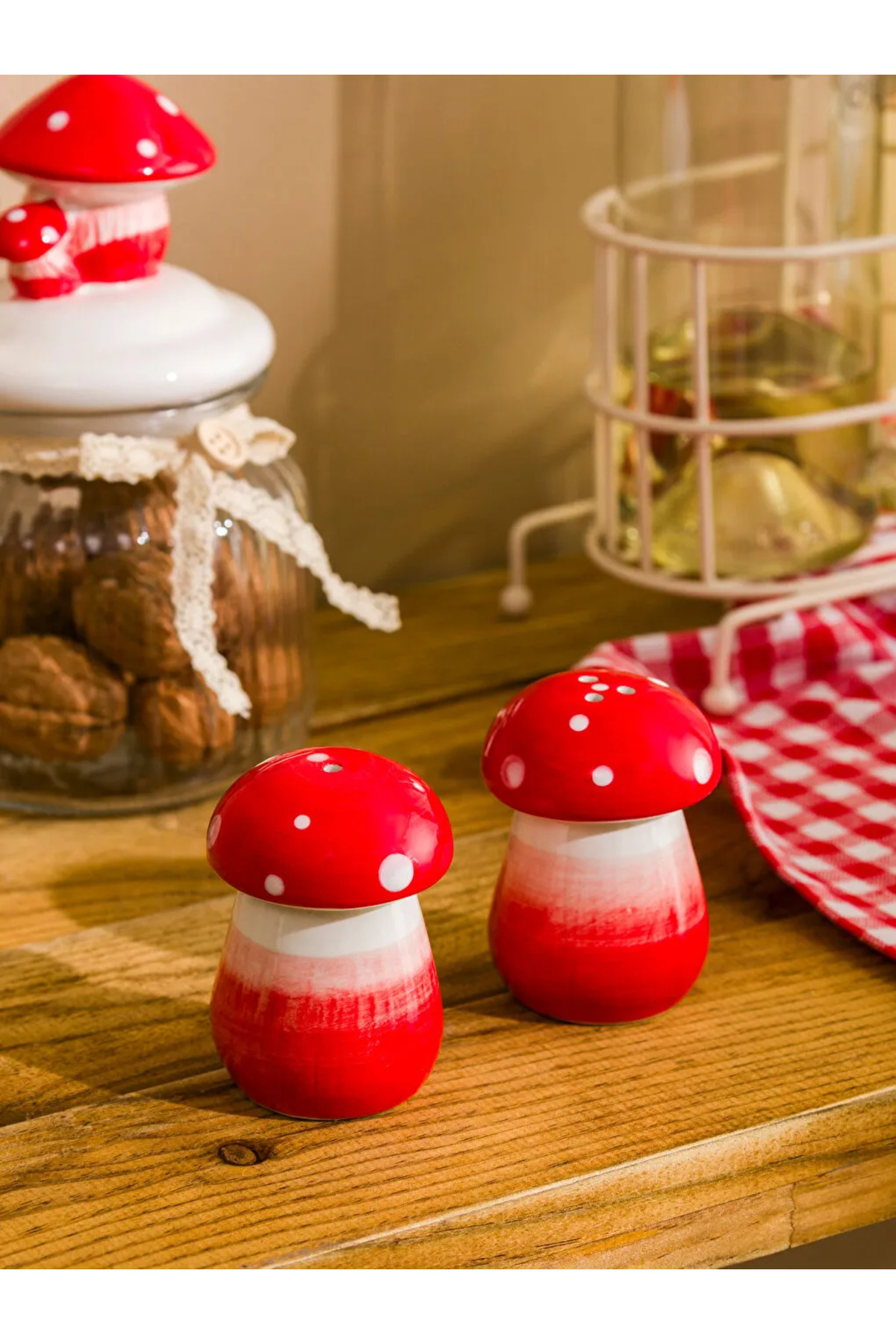 LC Waikiki LCW HOME Karışık Mantar Figürlü Seramik Tuzluk Ve Biberlik