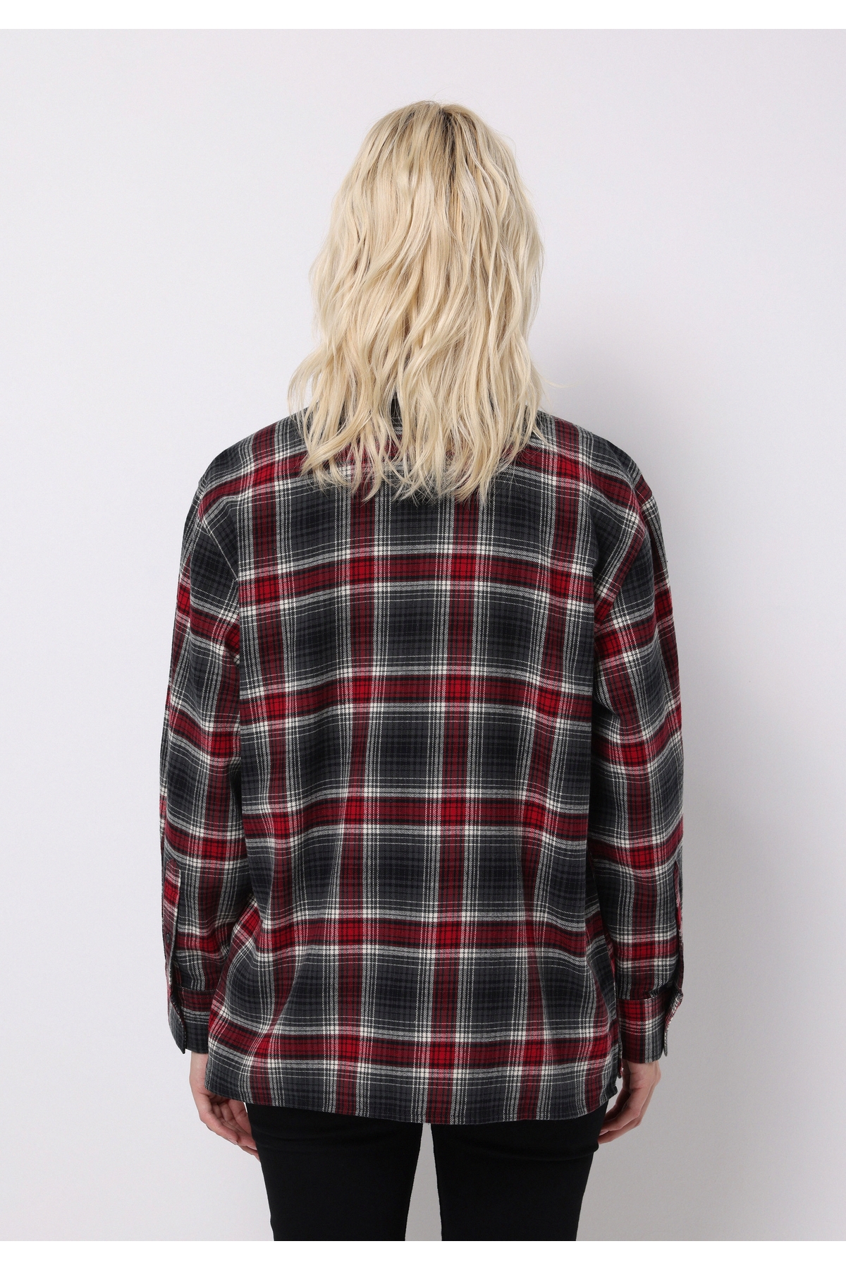 Resim Colin's Regular Fit Shirt Neck Ekoseli Kadın Bordo Uzun Kol Gömlek 