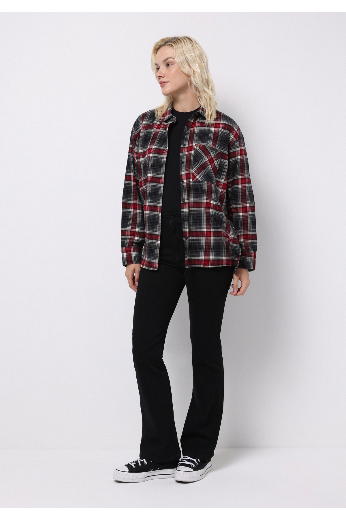 Resim Colin's Regular Fit Shirt Neck Ekoseli Kadın Bordo Uzun Kol Gömlek 