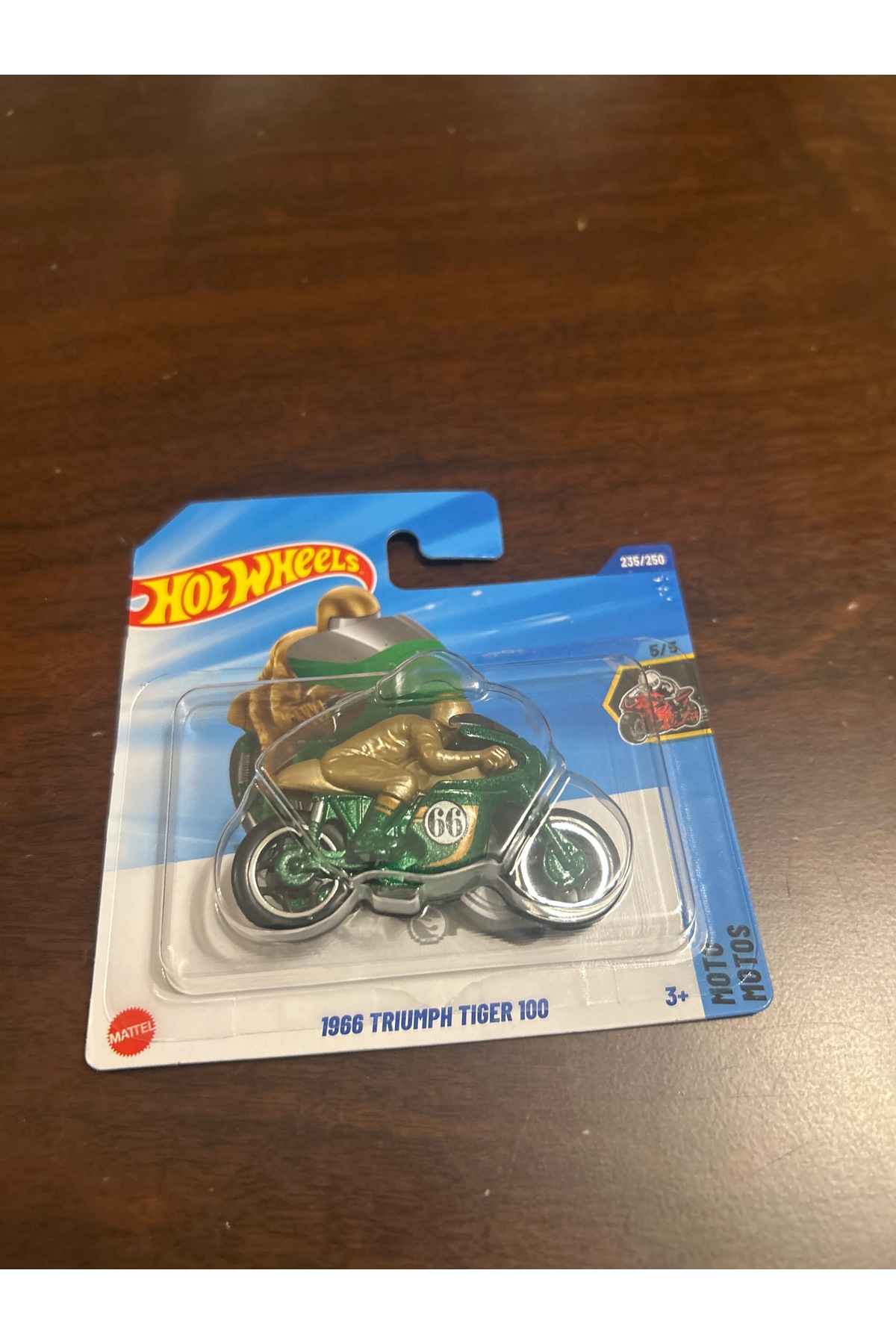 HOT WHEELS 1966 TİGER 100 (TH) JBC32 - Fiyatı, Yorumları