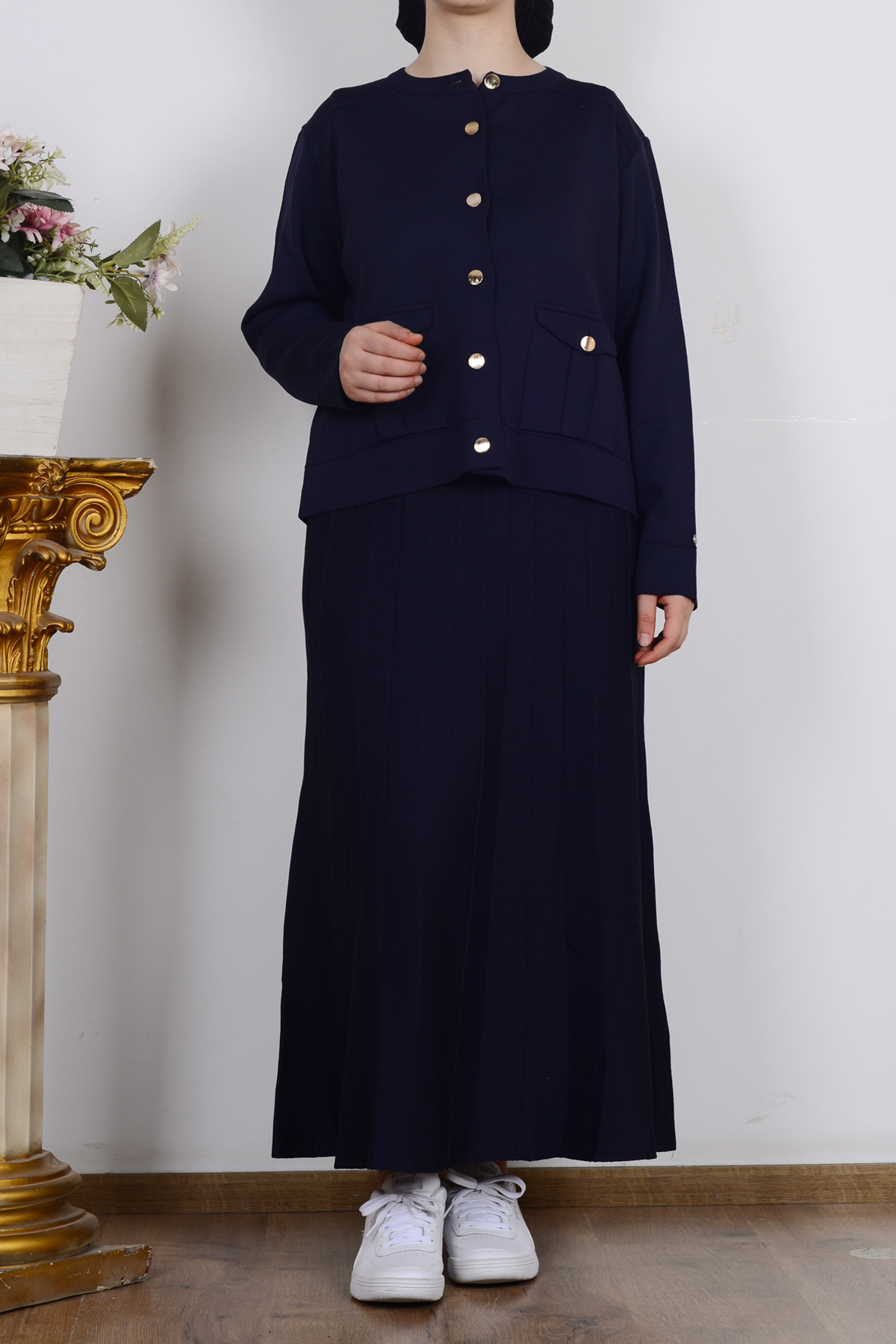 کت و شلوار بافتنی زنانه جیب‌دار دامن‌دار مدل 25YTD6120 سرمه‌ای Armine