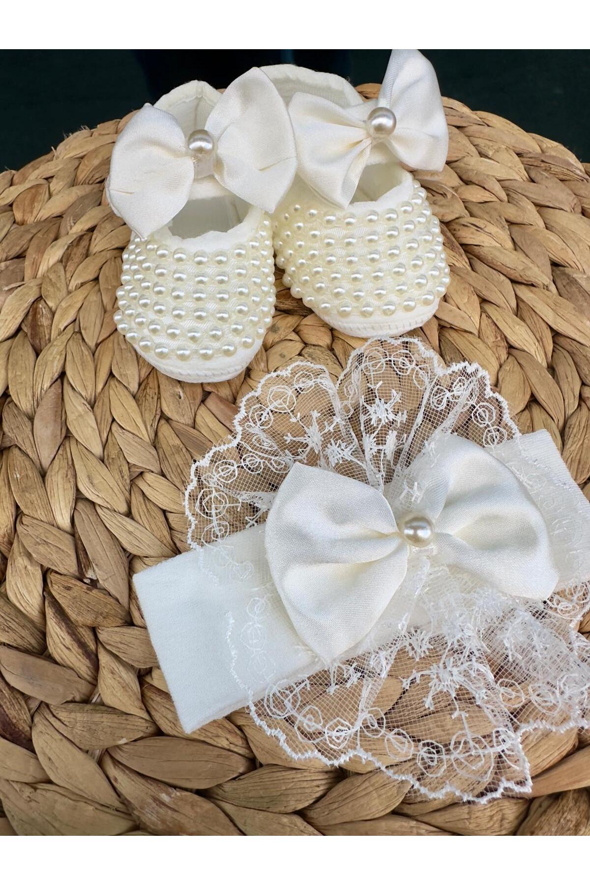 Harry&Millie Kız Bebek Fiyonk Detay Parlak Incili patik dantelli bandana set 10cm Hediyelik Patik Lüx Cırtcıtlı fotoğrafı 4 (önizleme)