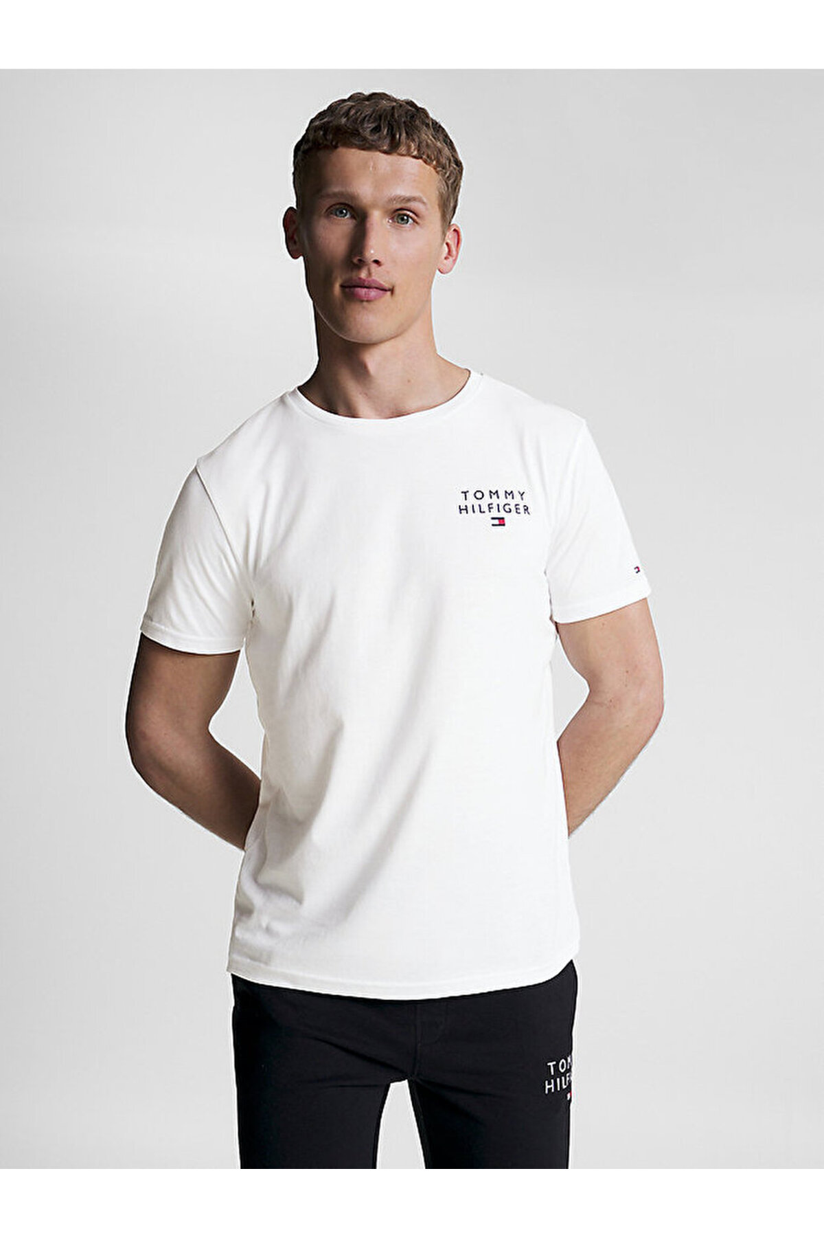 تیشرتمردانهTommy Hilfigerسفید