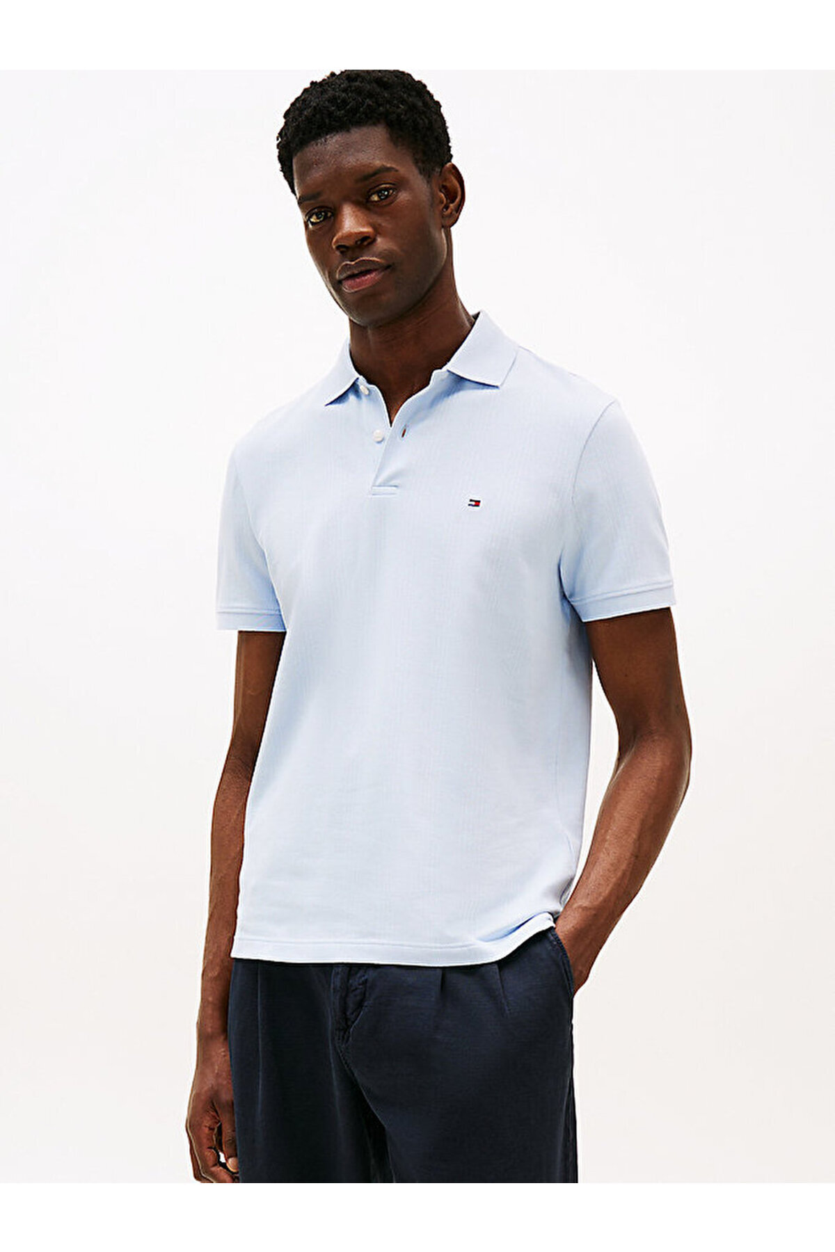 تامی هیلفیگر تی‌شرت یقه‌دار مردانه با راه راه عمودی