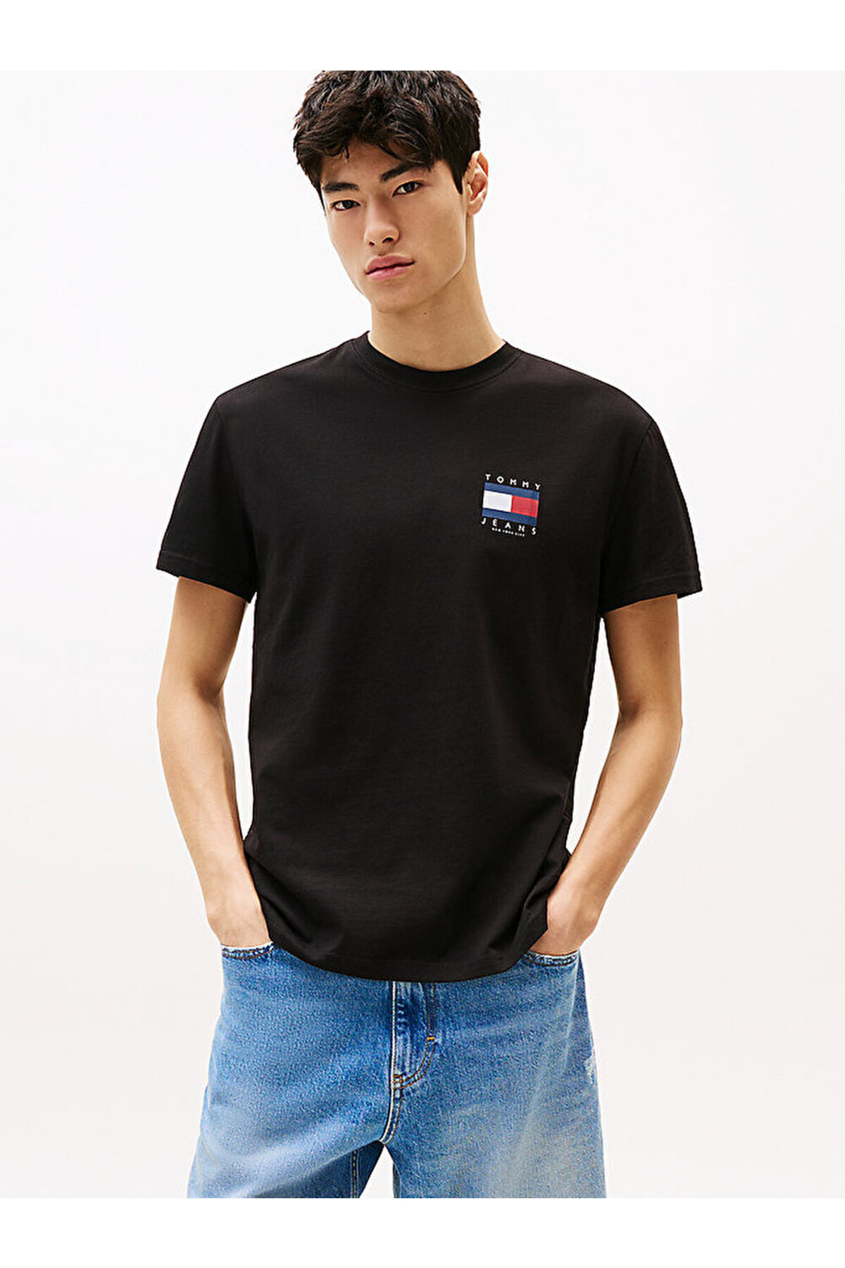 تیشرتمردانهTommy Hilfigerمشکی