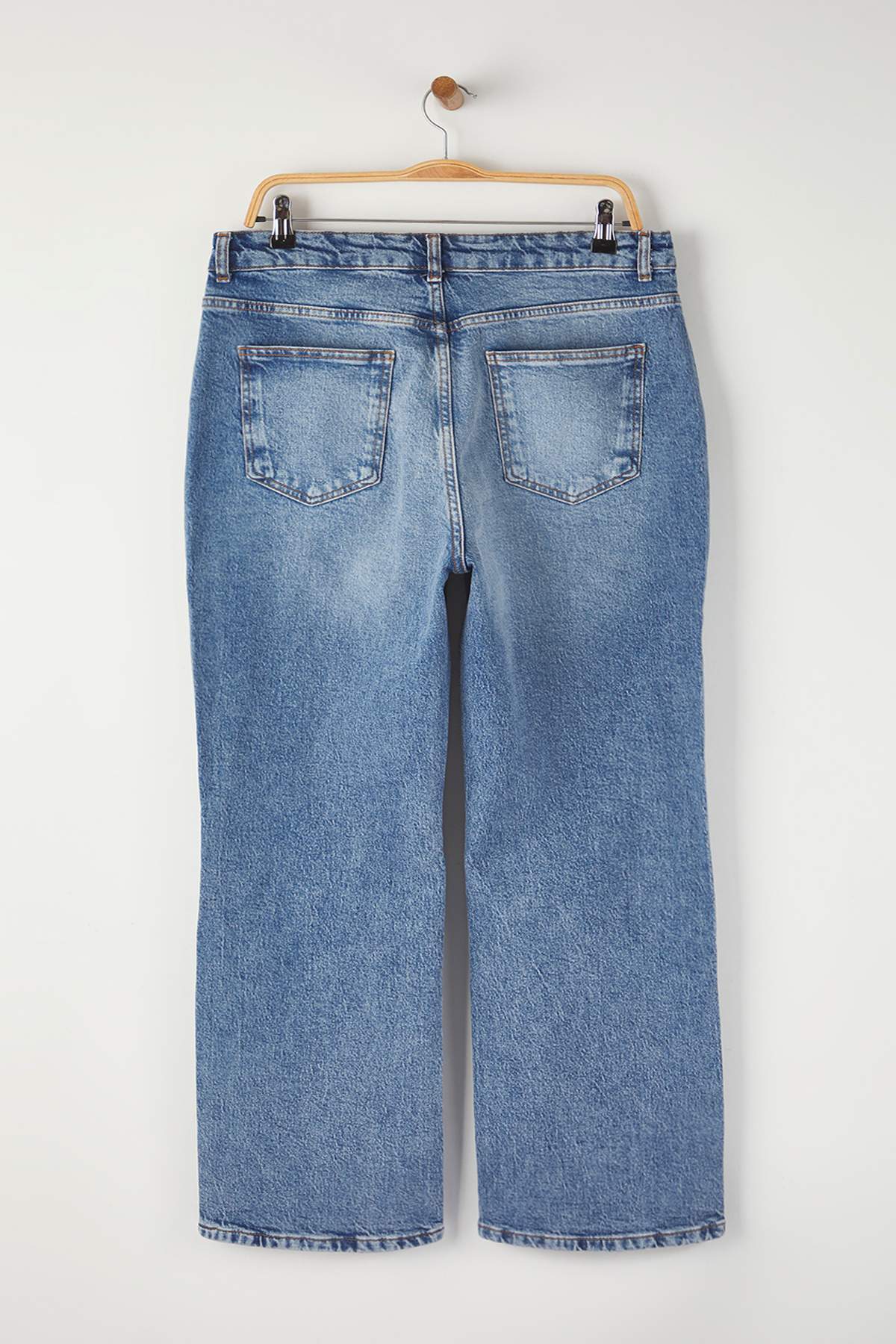 Trendyolmilla  More Sustainable Mavi Yüksek Bel Comfort/Orta Esnek Straight Fit Büyük Beden Jeans TBBAW24CJ00045 - Görsel 6