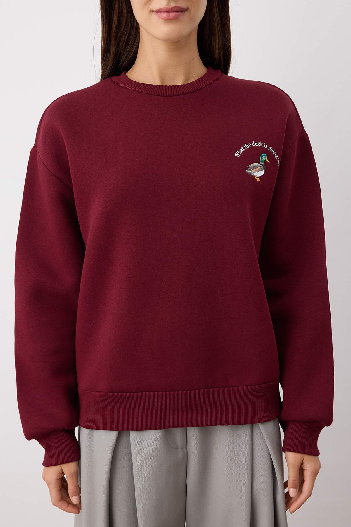 Trendyolmilla  Bordo Animal Nakışlı Regular/Normal Kalıp Kalın İçi Polarlı Örme Sweatshirt TWOAW24SW00196 - Görsel 3